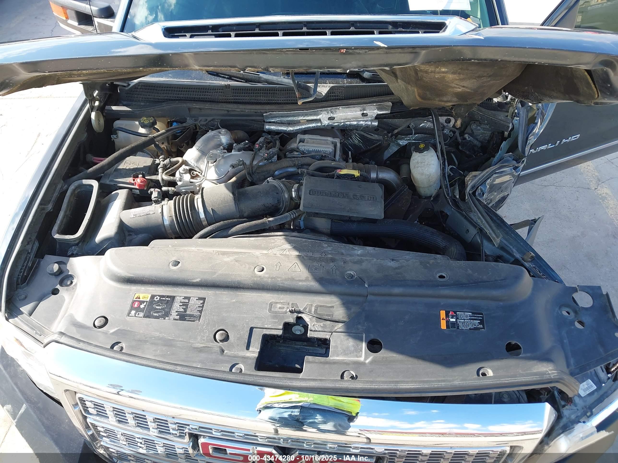 GMC SIERRA image 10