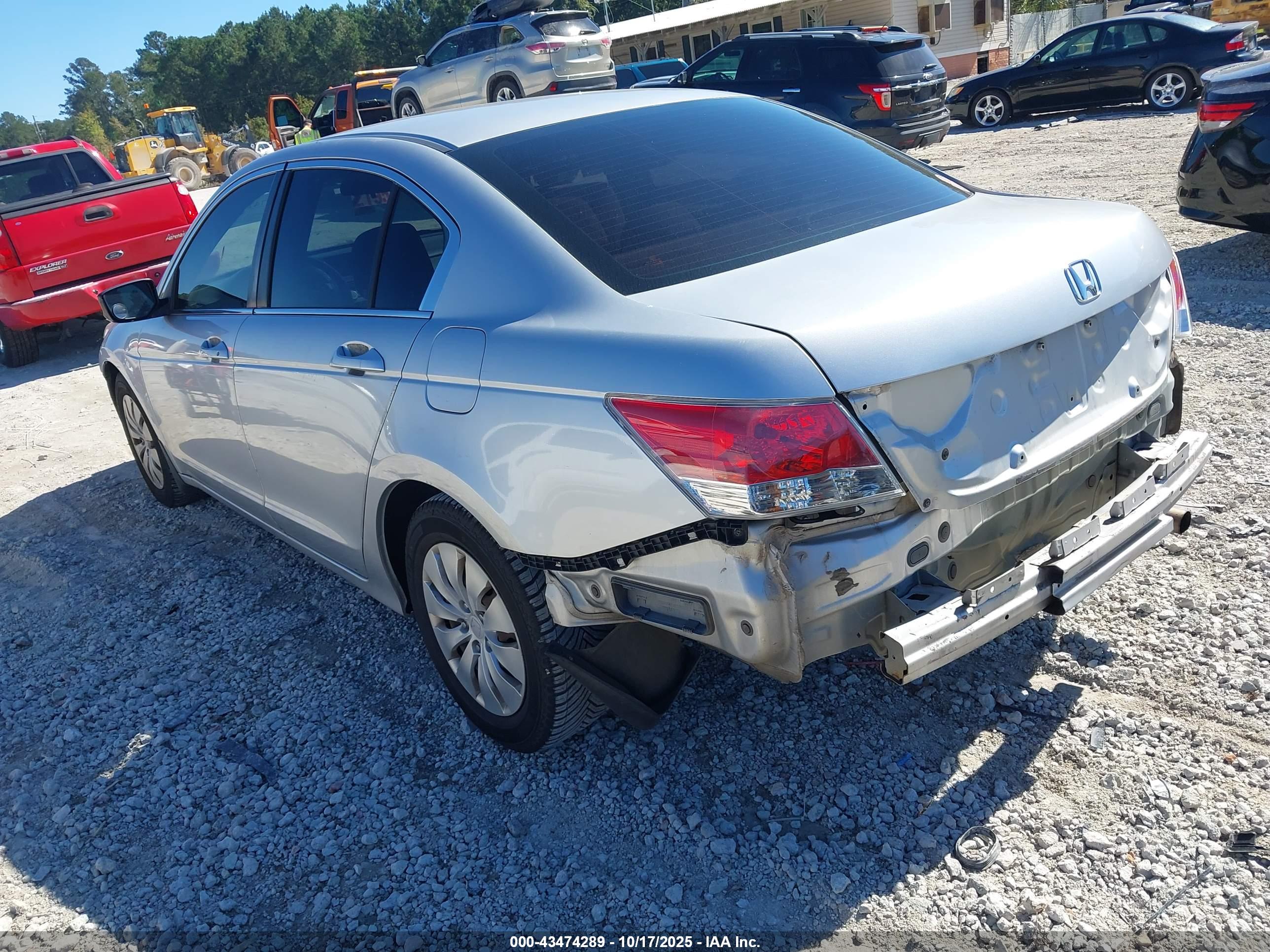 HONDA ACCORD image 3