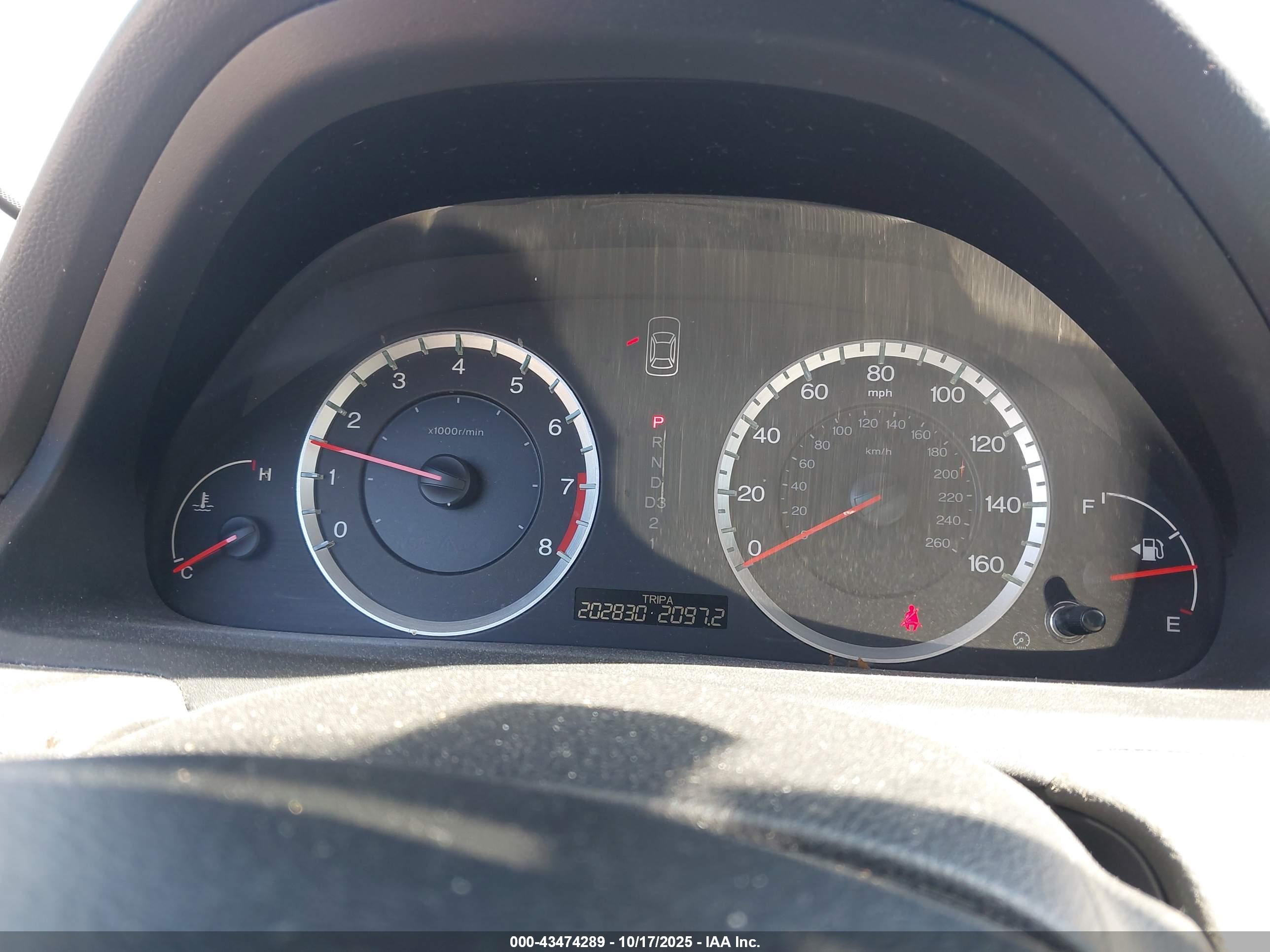 HONDA ACCORD image 7