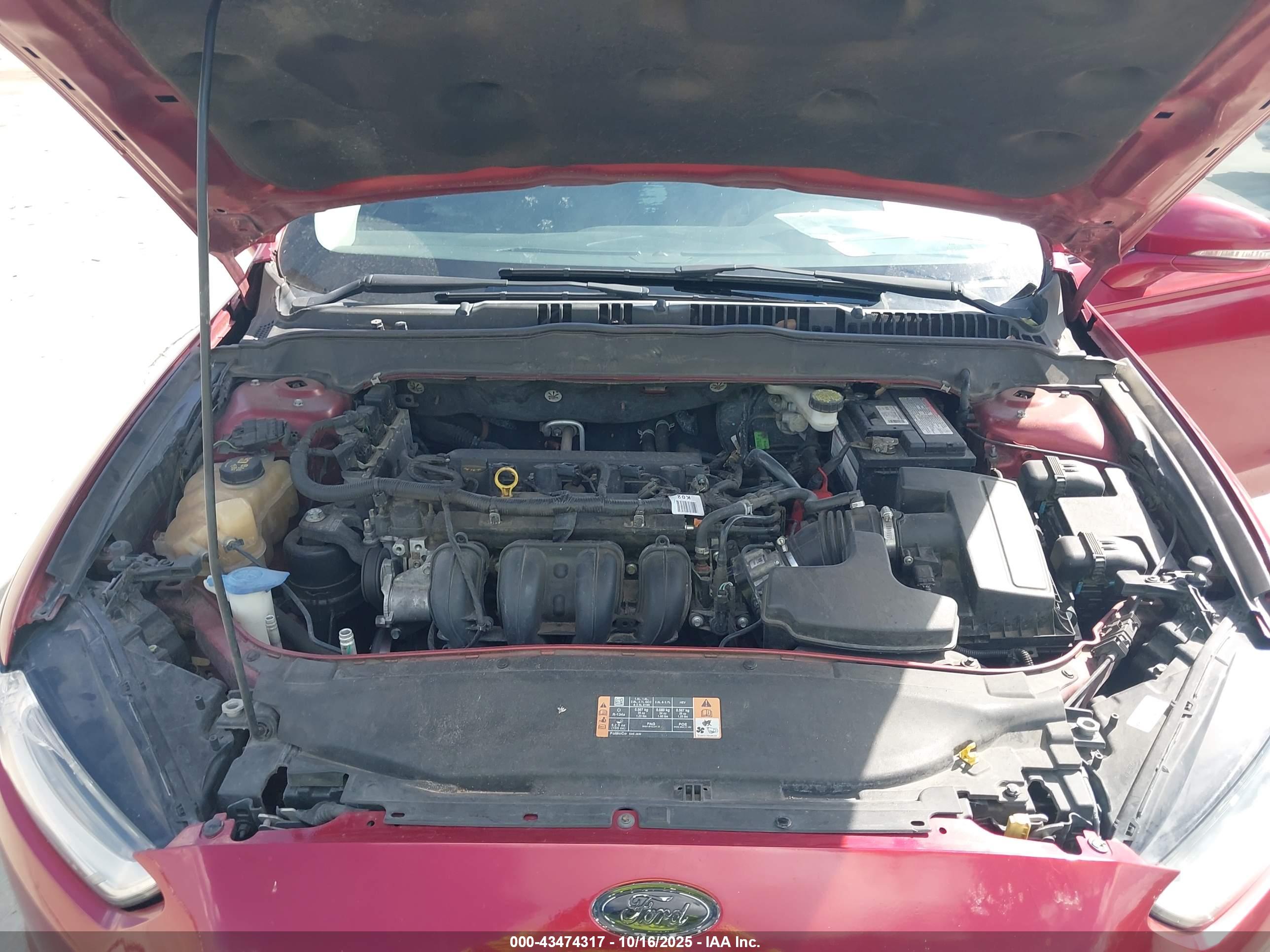 FORD FUSION image 10