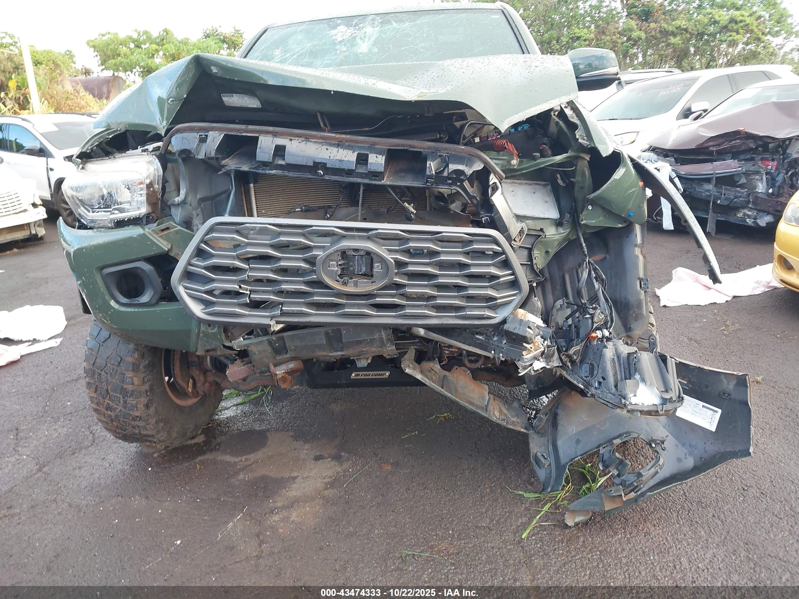 TOYOTA TACOMA image 6
