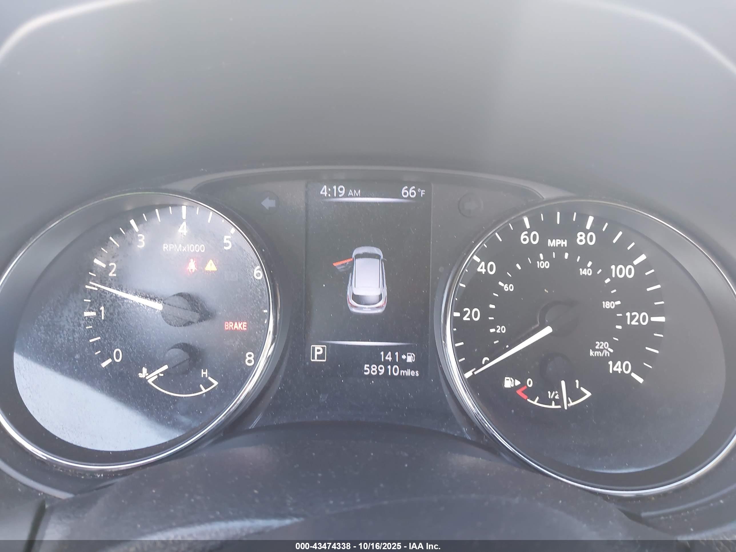 NISSAN ROGUE image 7