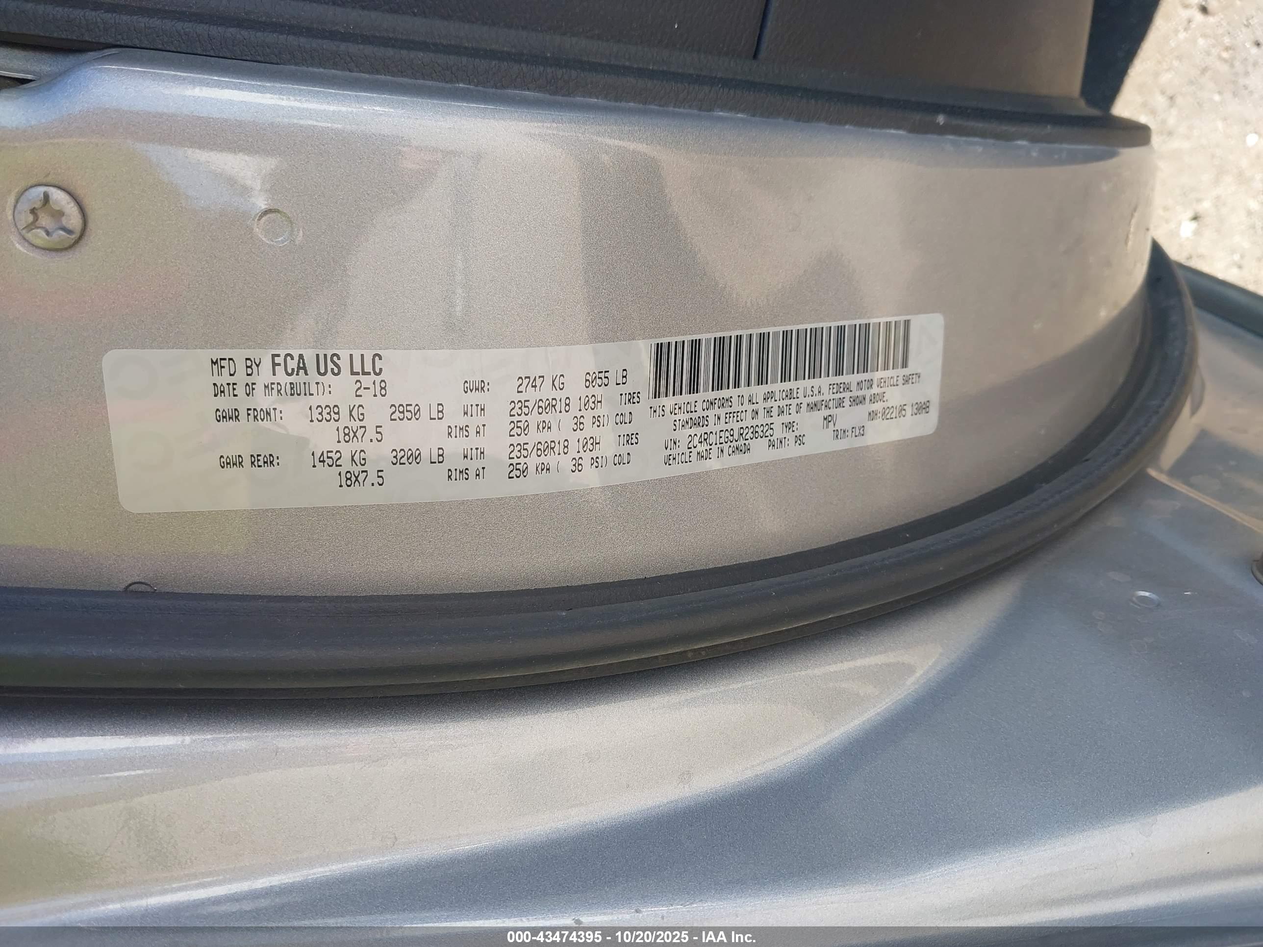 CHRYSLER PACIFICA image 9