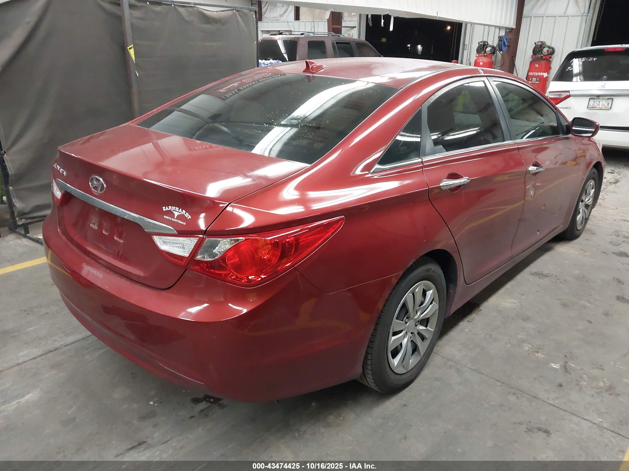 HYUNDAI SONATA image 4