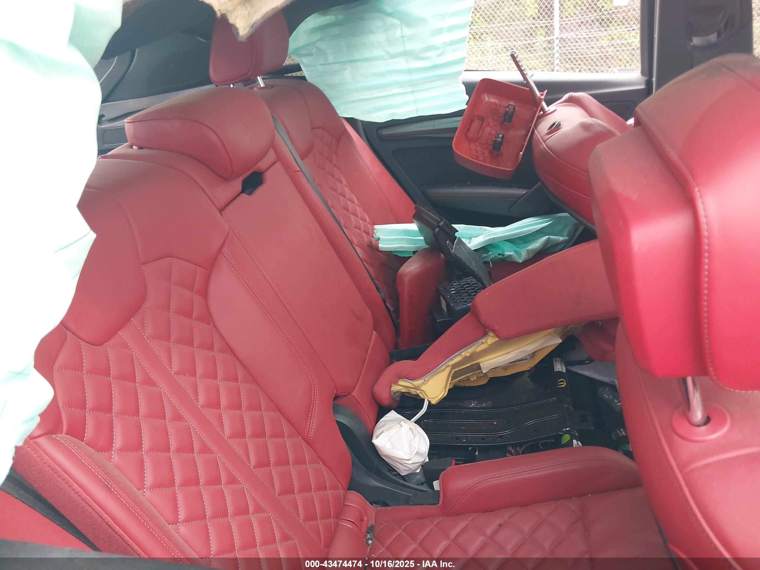 AUDI SQ5 image 8