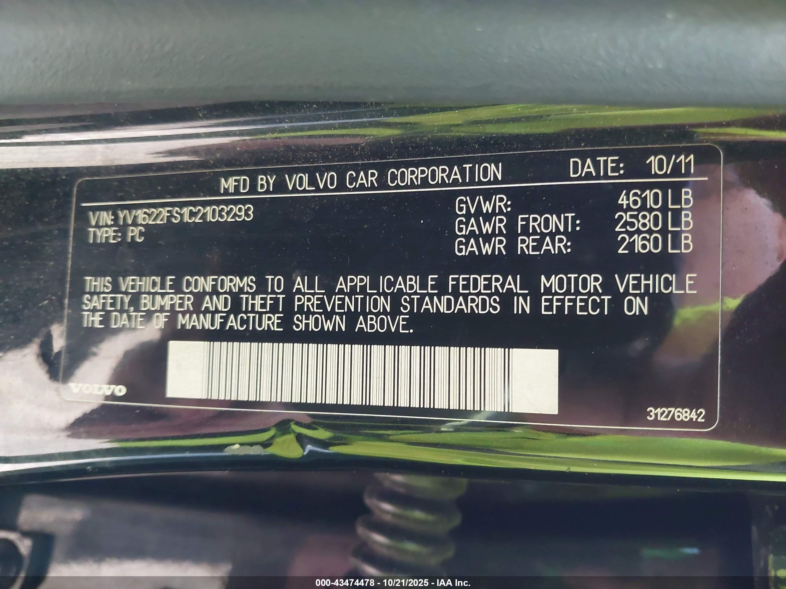 VOLVO S60 image 9