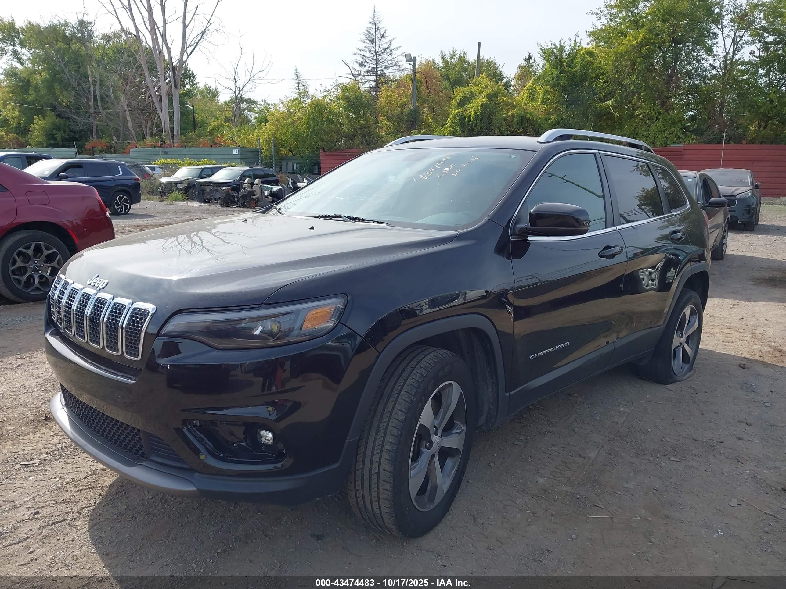 JEEP CHEROKEE image 2