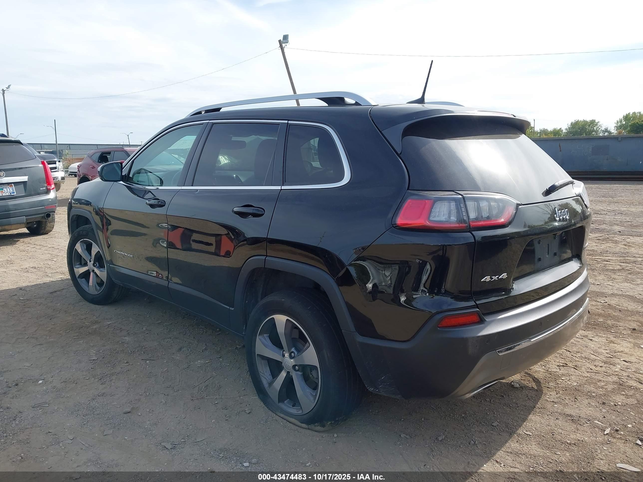 JEEP CHEROKEE image 3