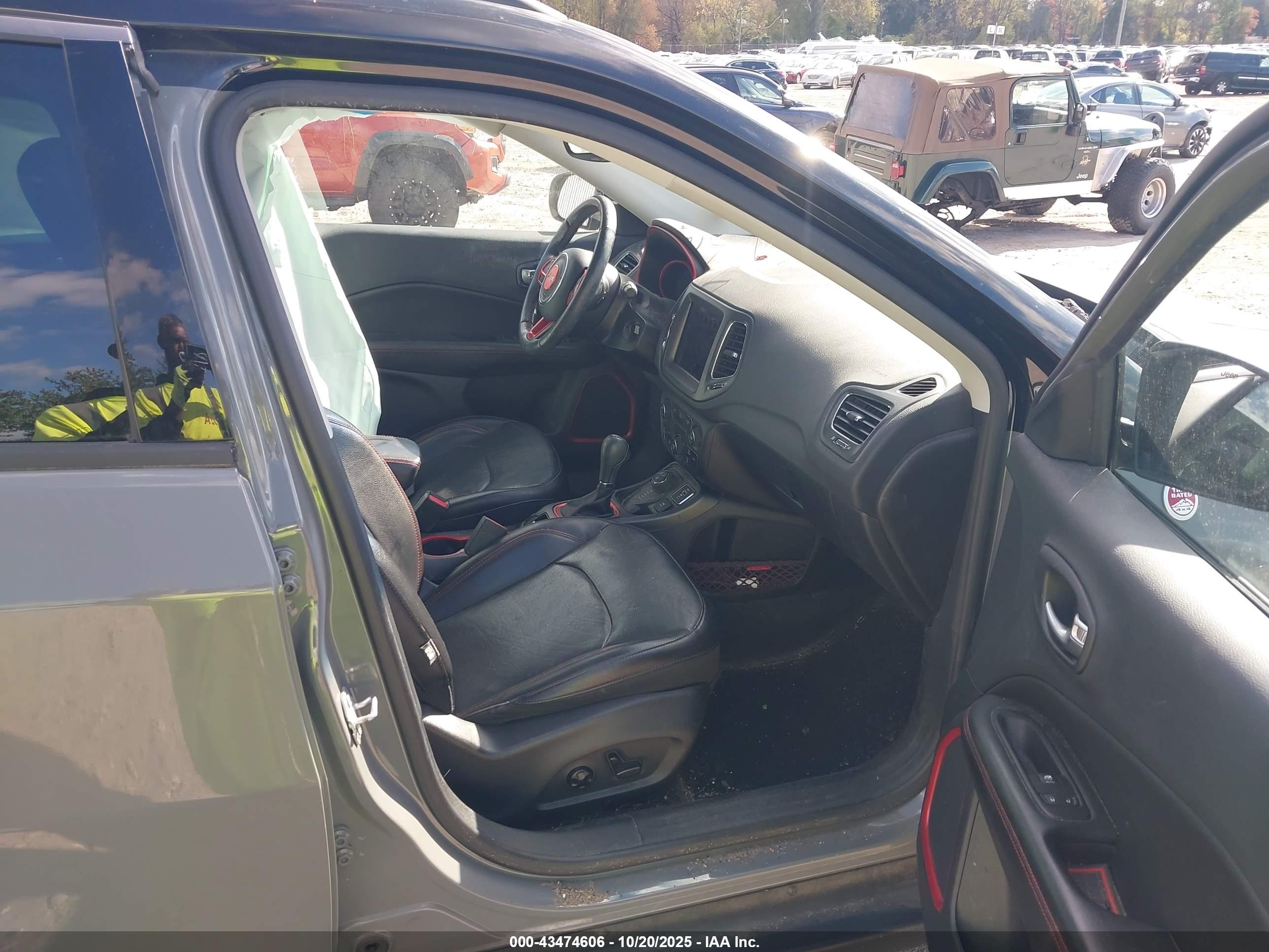 JEEP COMPASS image 5
