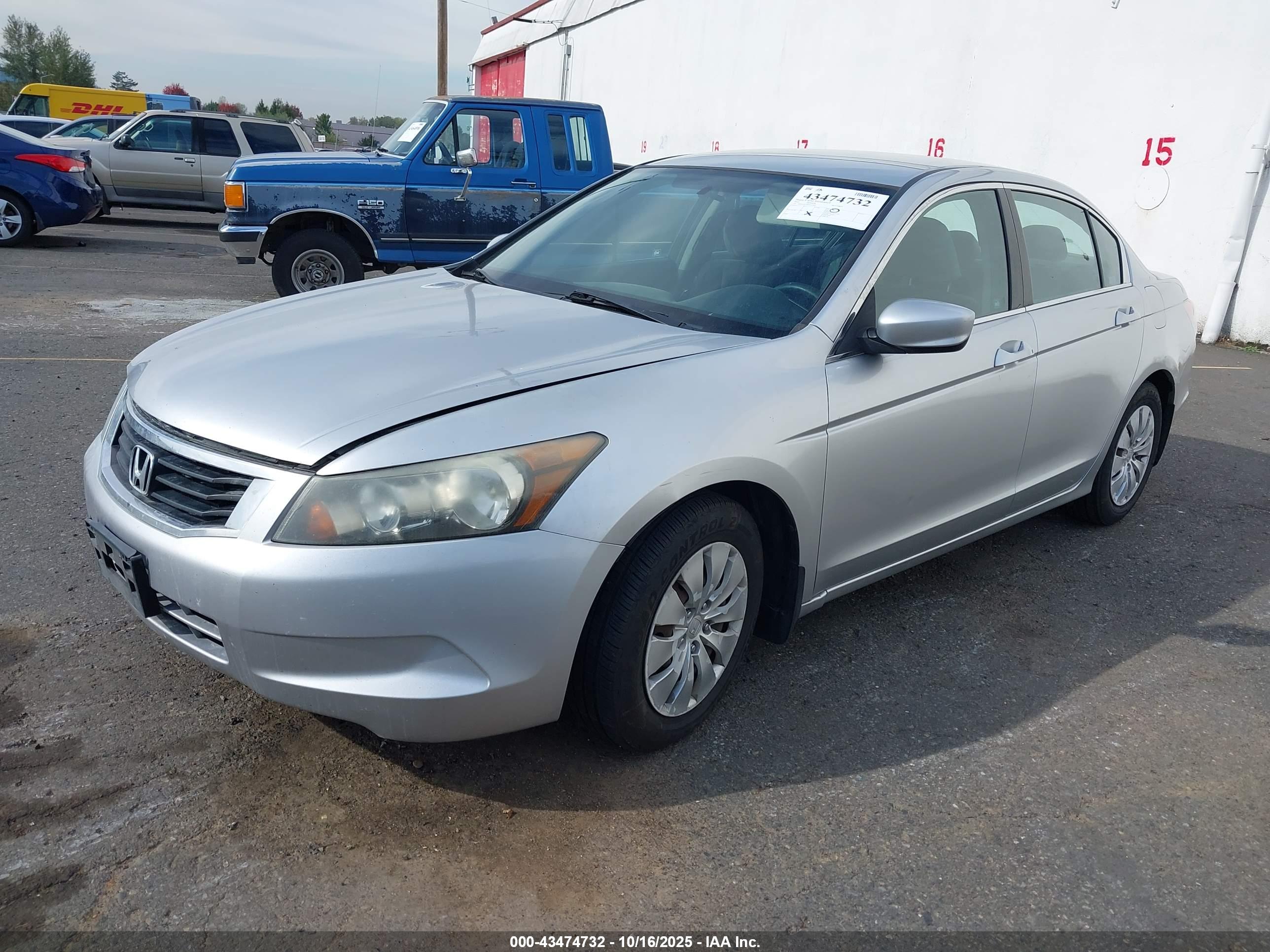 HONDA ACCORD image 2