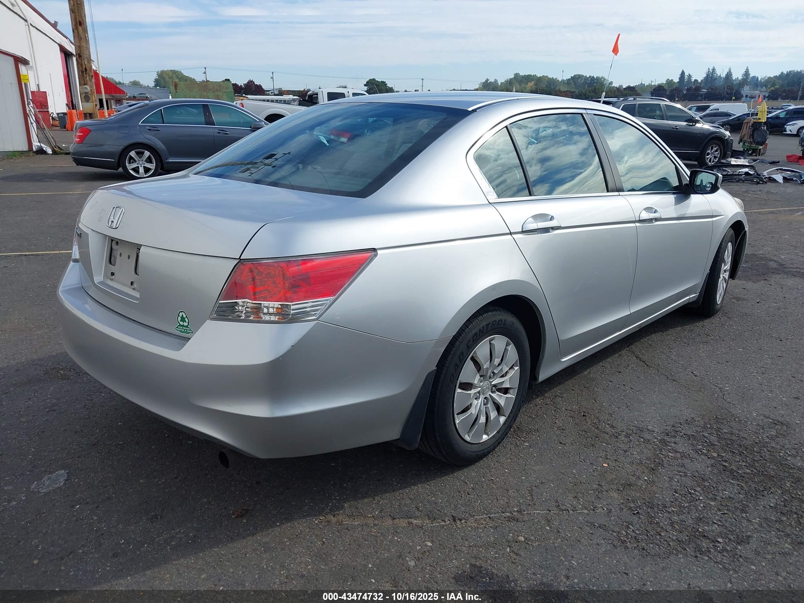 HONDA ACCORD image 4