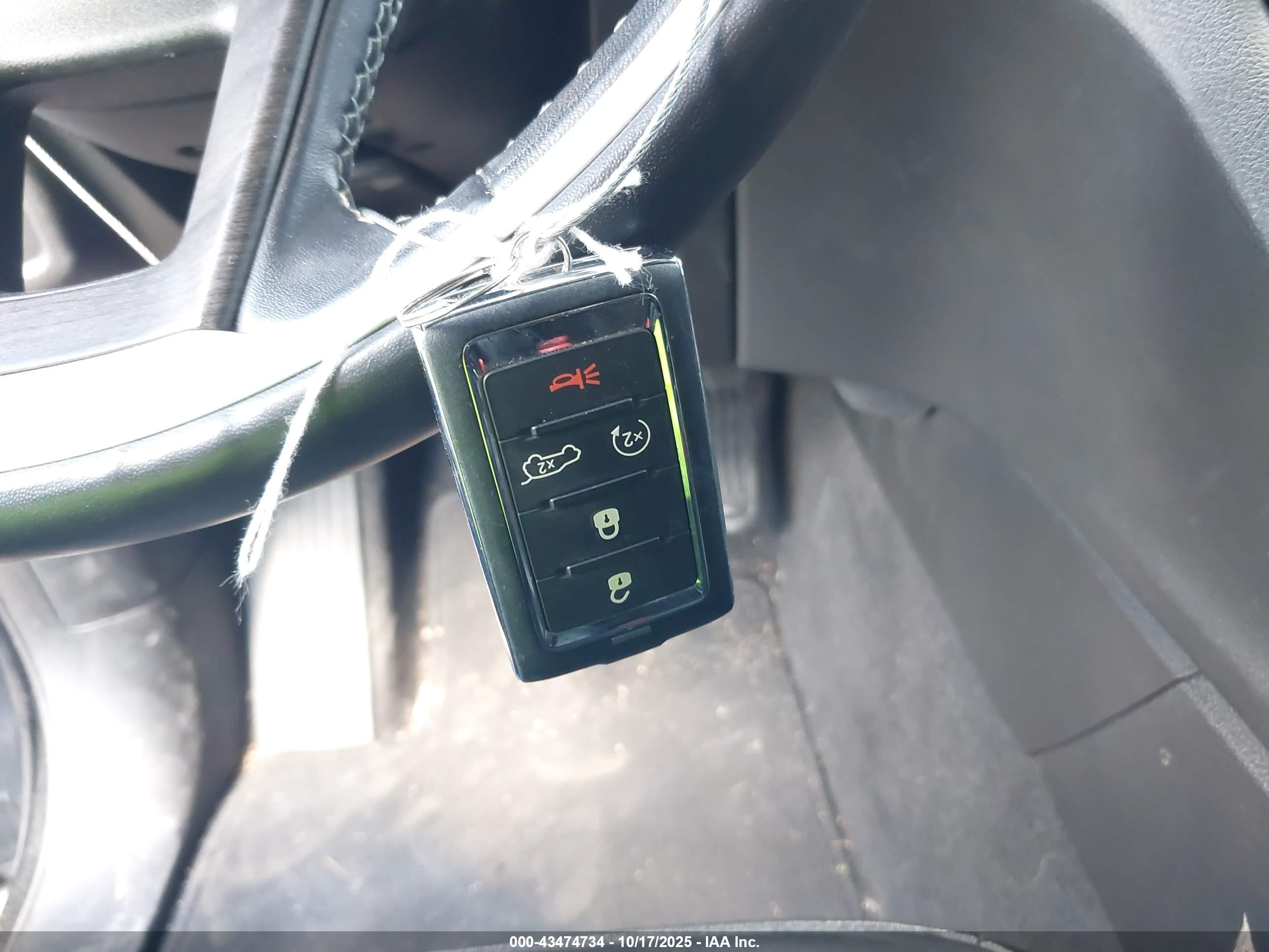 JEEP GRAND image 11