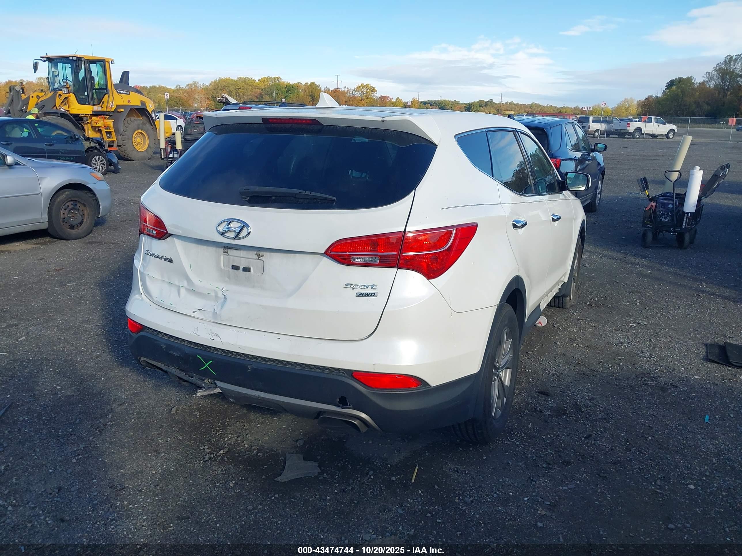 HYUNDAI SANTA image 4