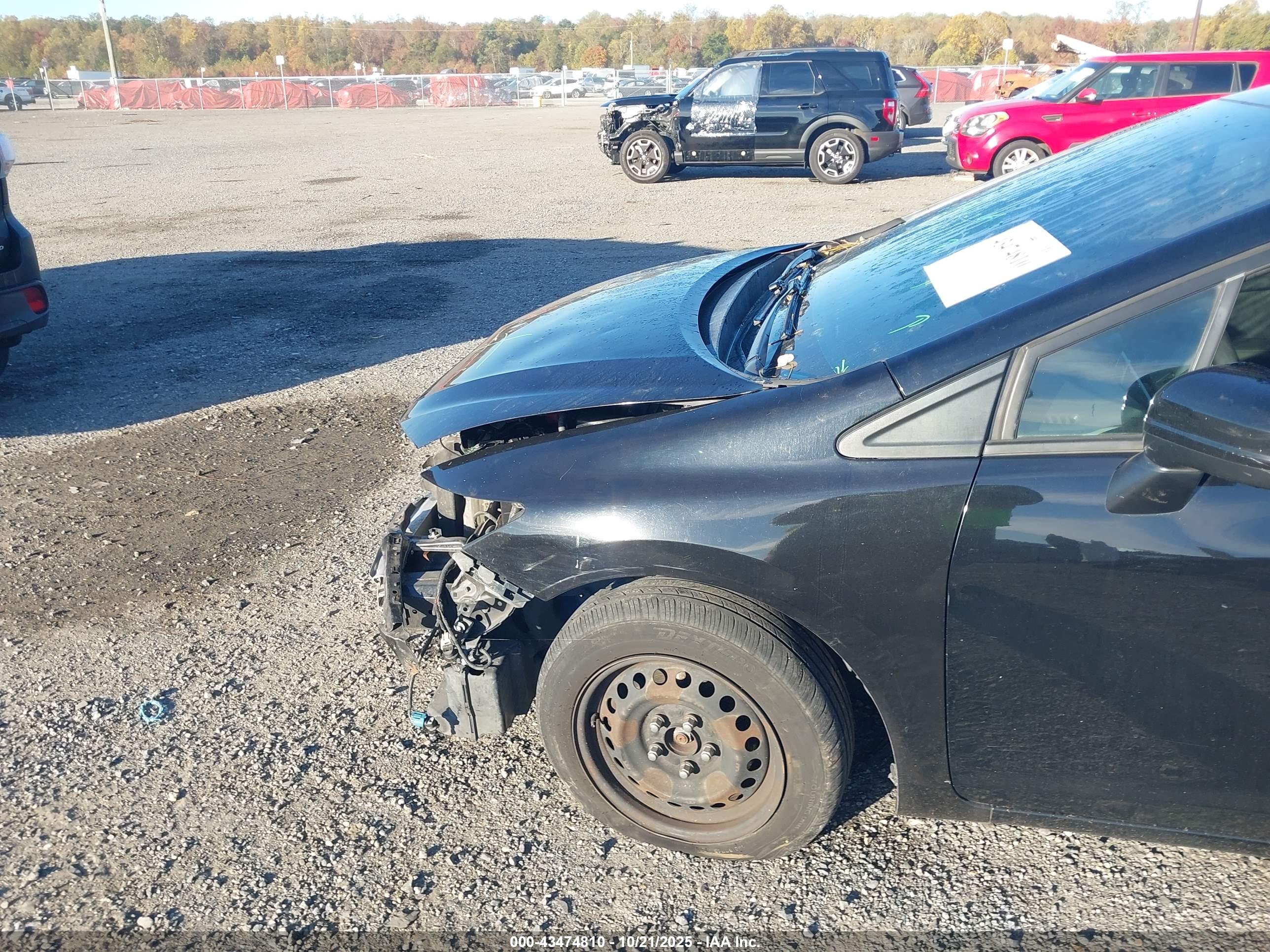 HONDA CIVIC image 6