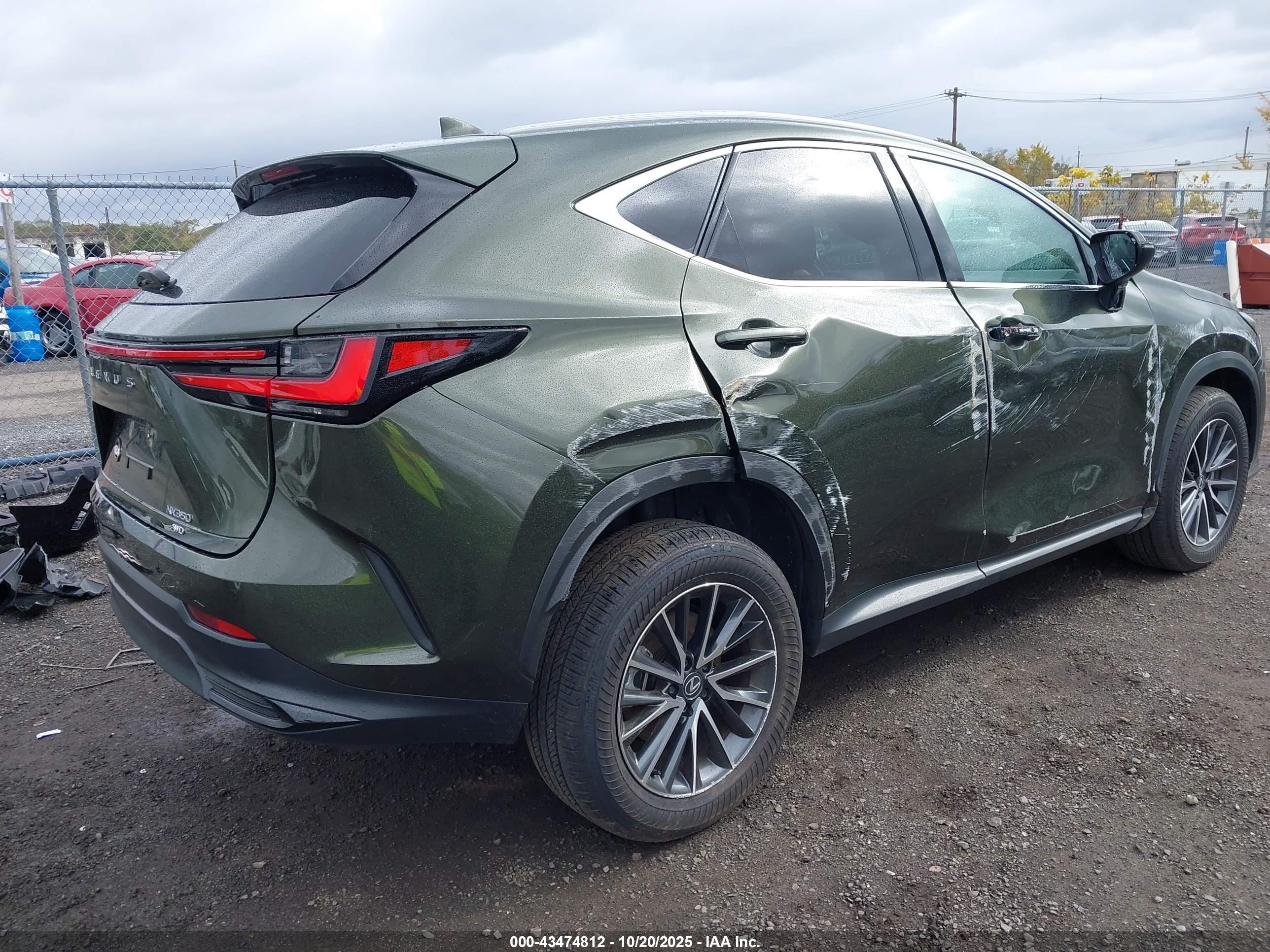 LEXUS NX image 4