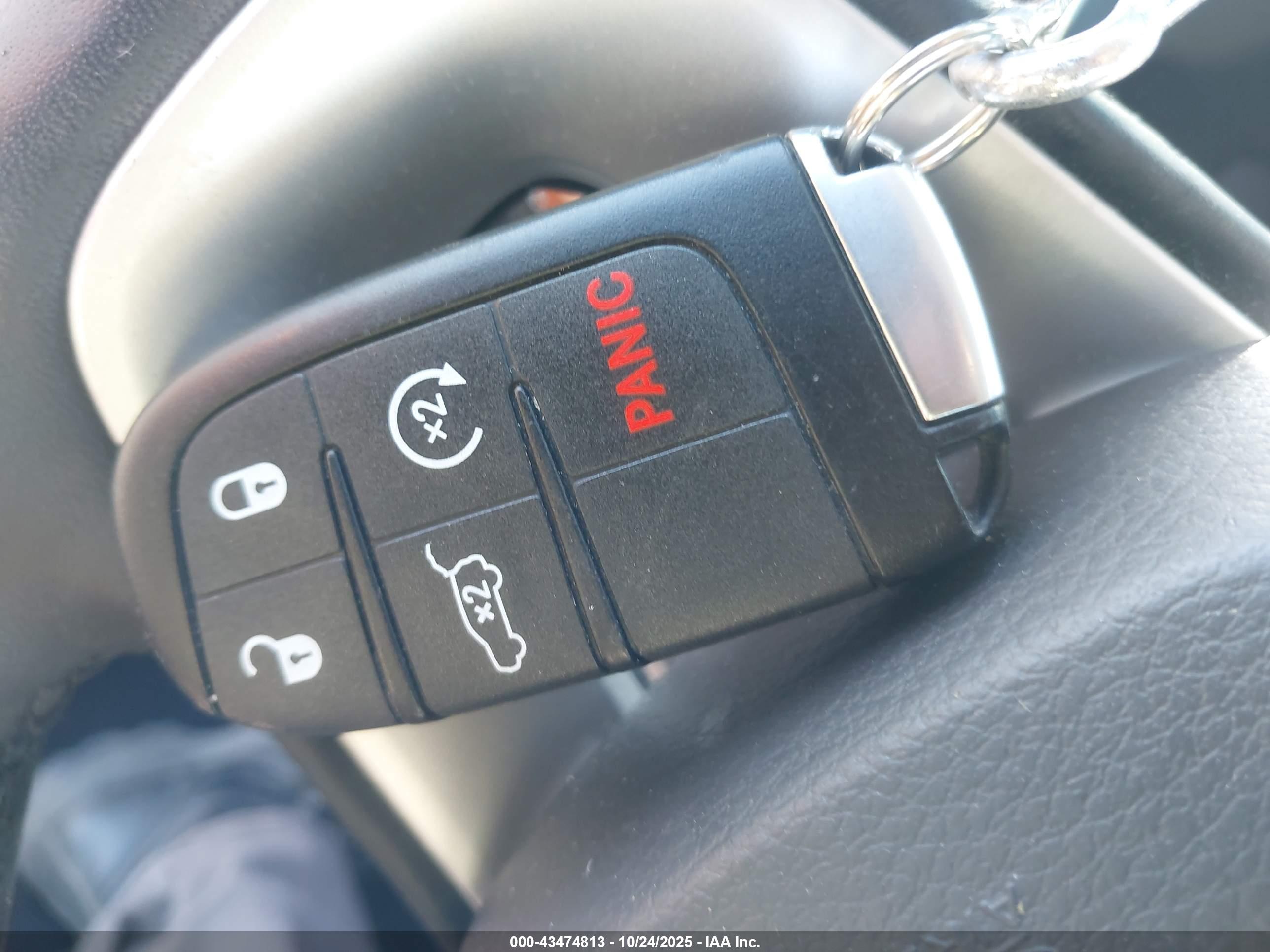 DODGE DURANGO image 11