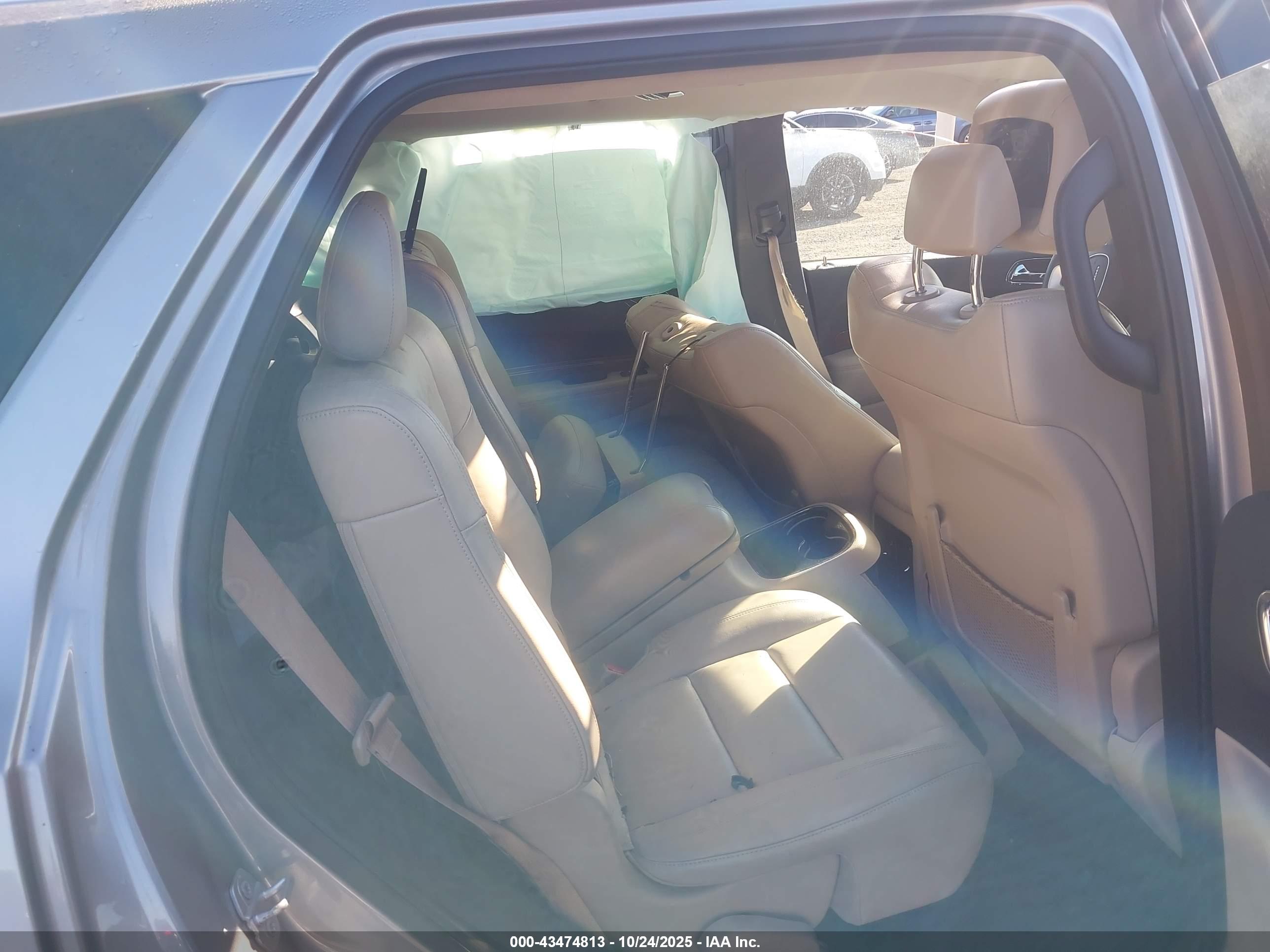 DODGE DURANGO image 8