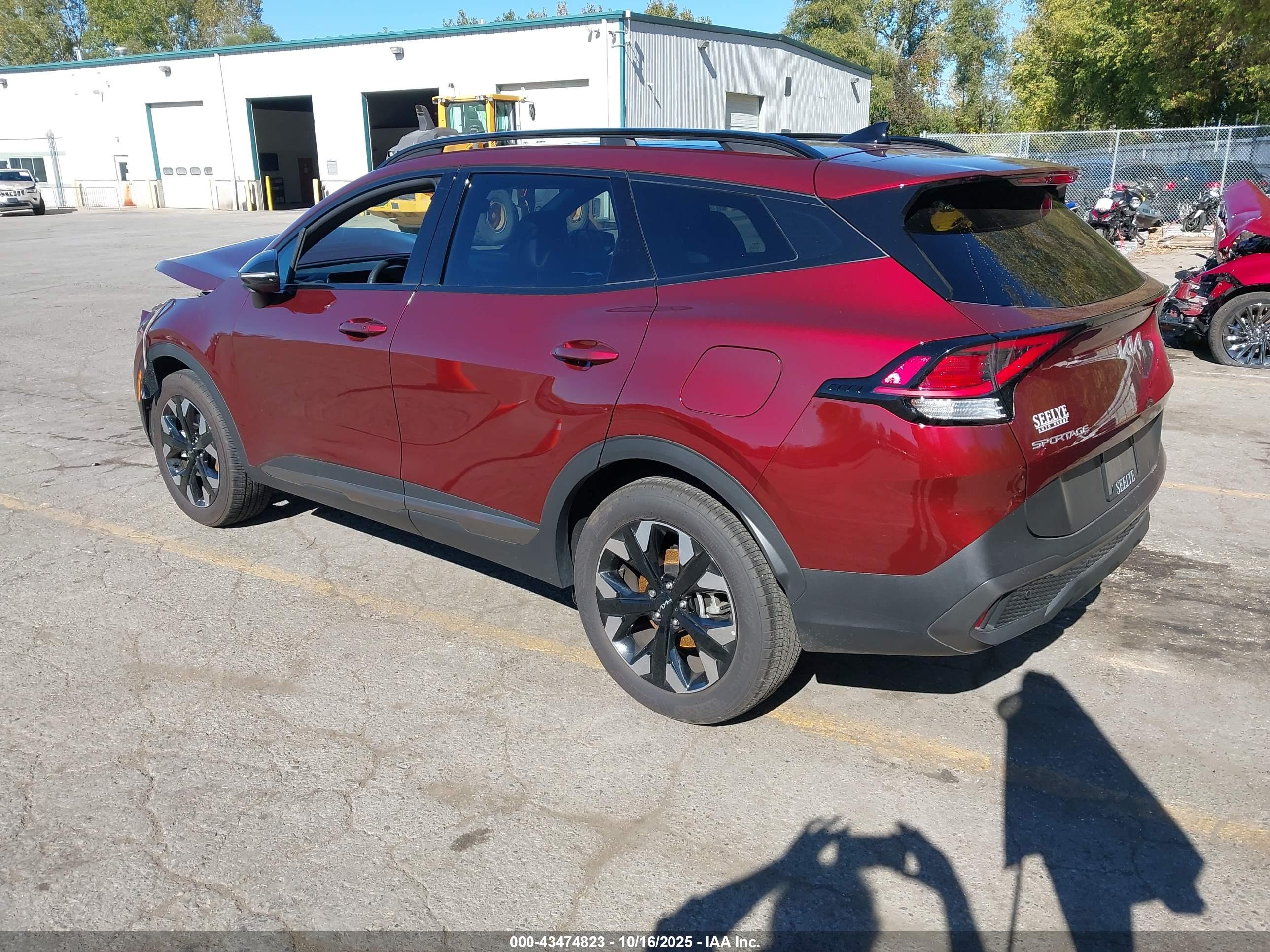 KIA SPORTAGE image 3