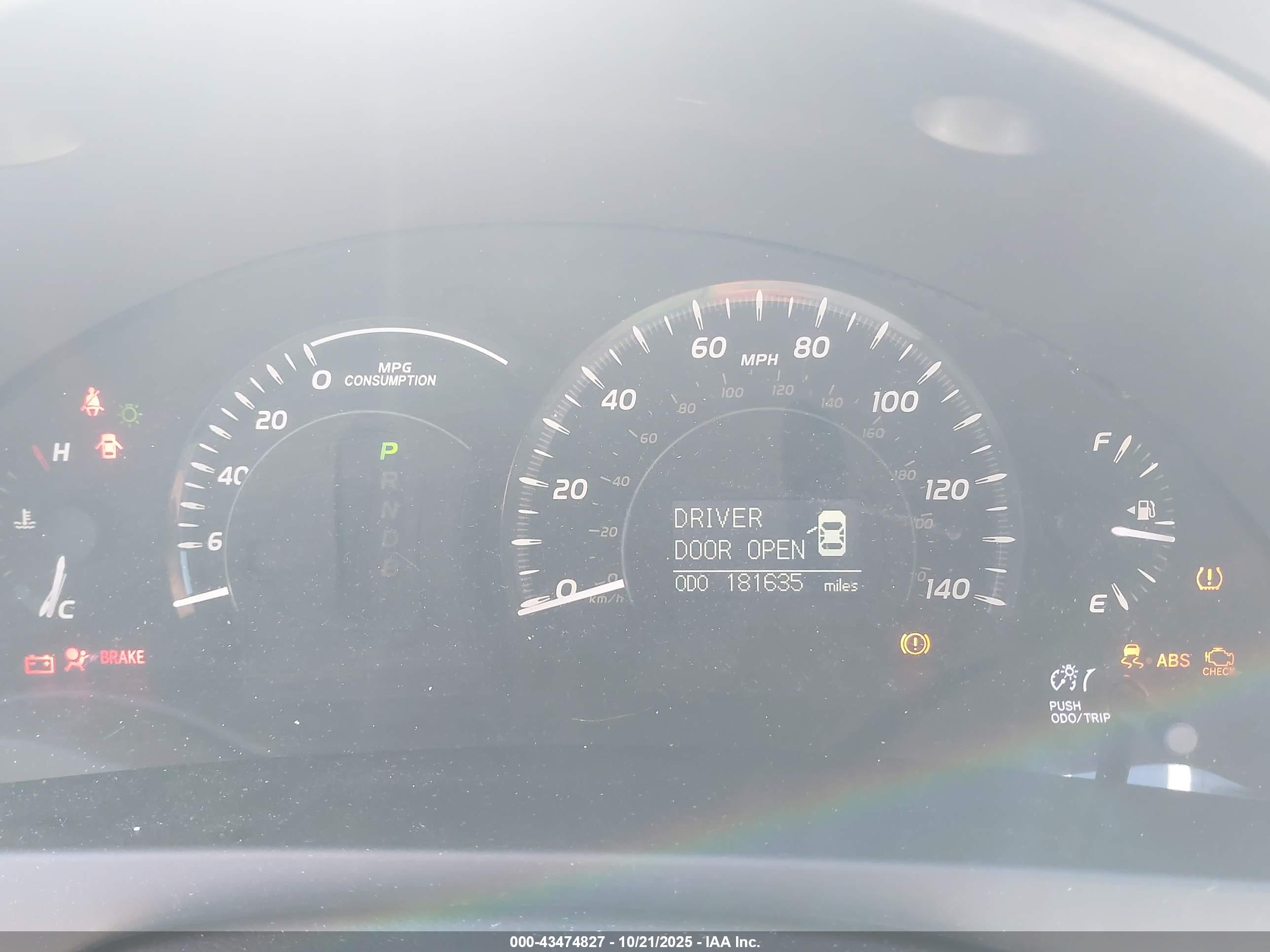 TOYOTA CAMRY image 7