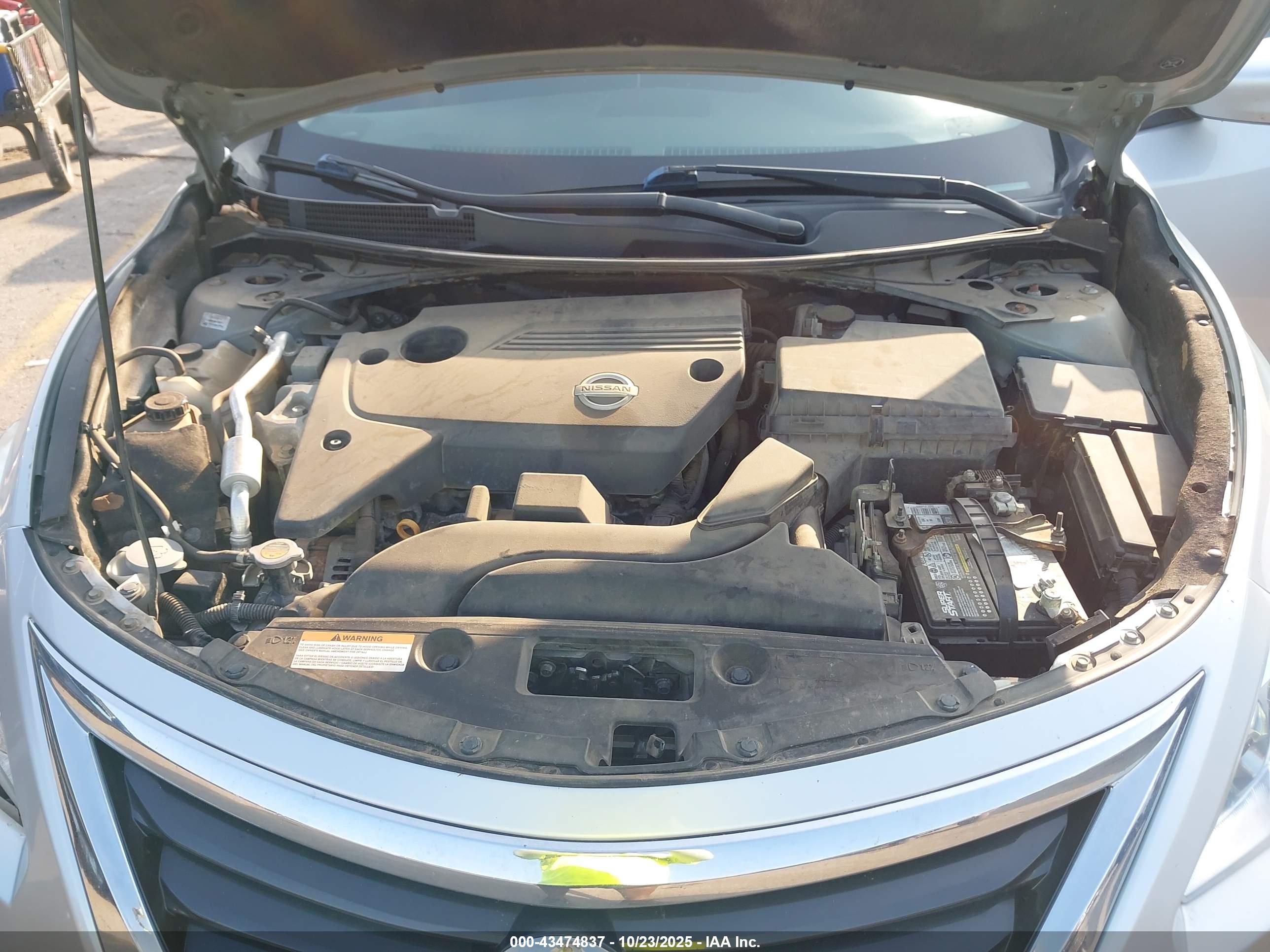 NISSAN ALTIMA image 10