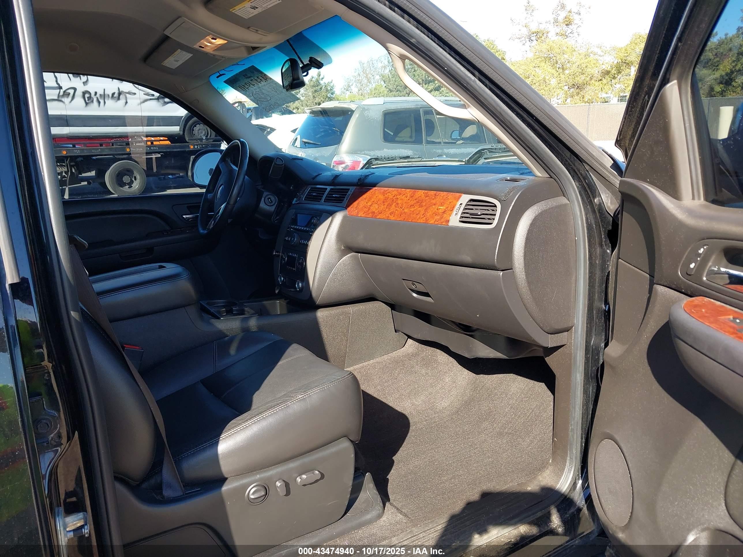 GMC SIERRA image 5