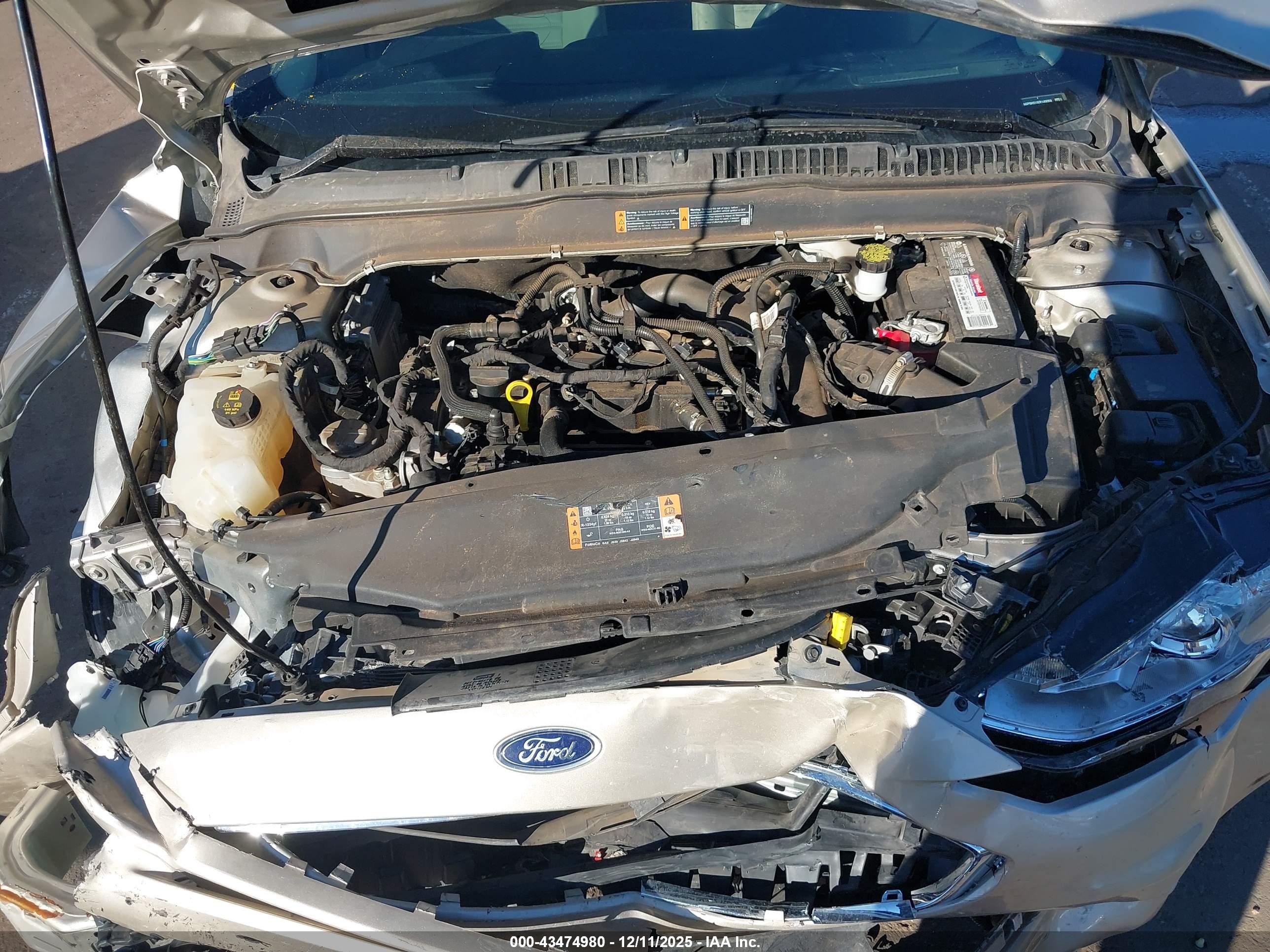 FORD FUSION image 10