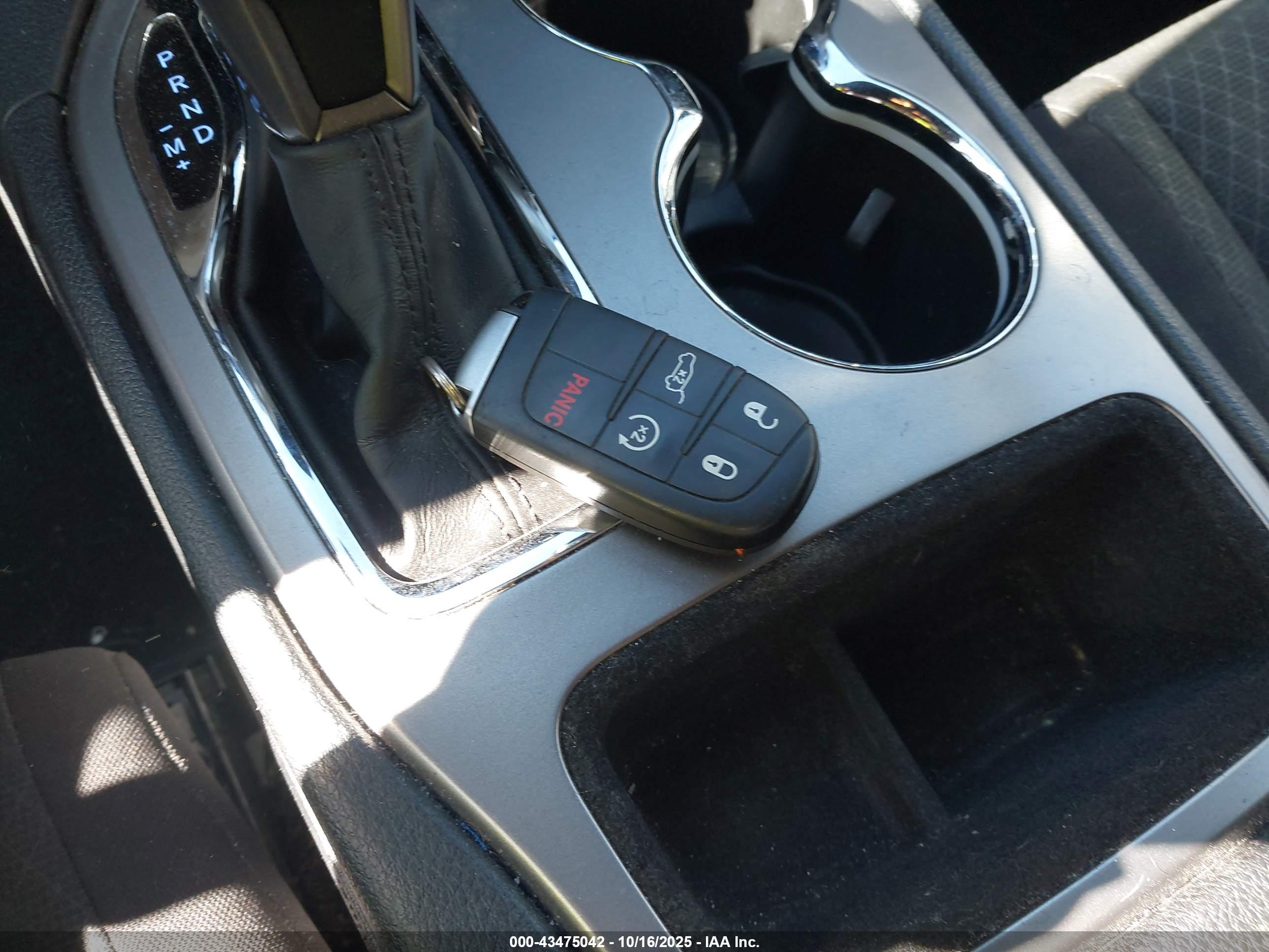JEEP GRAND image 11