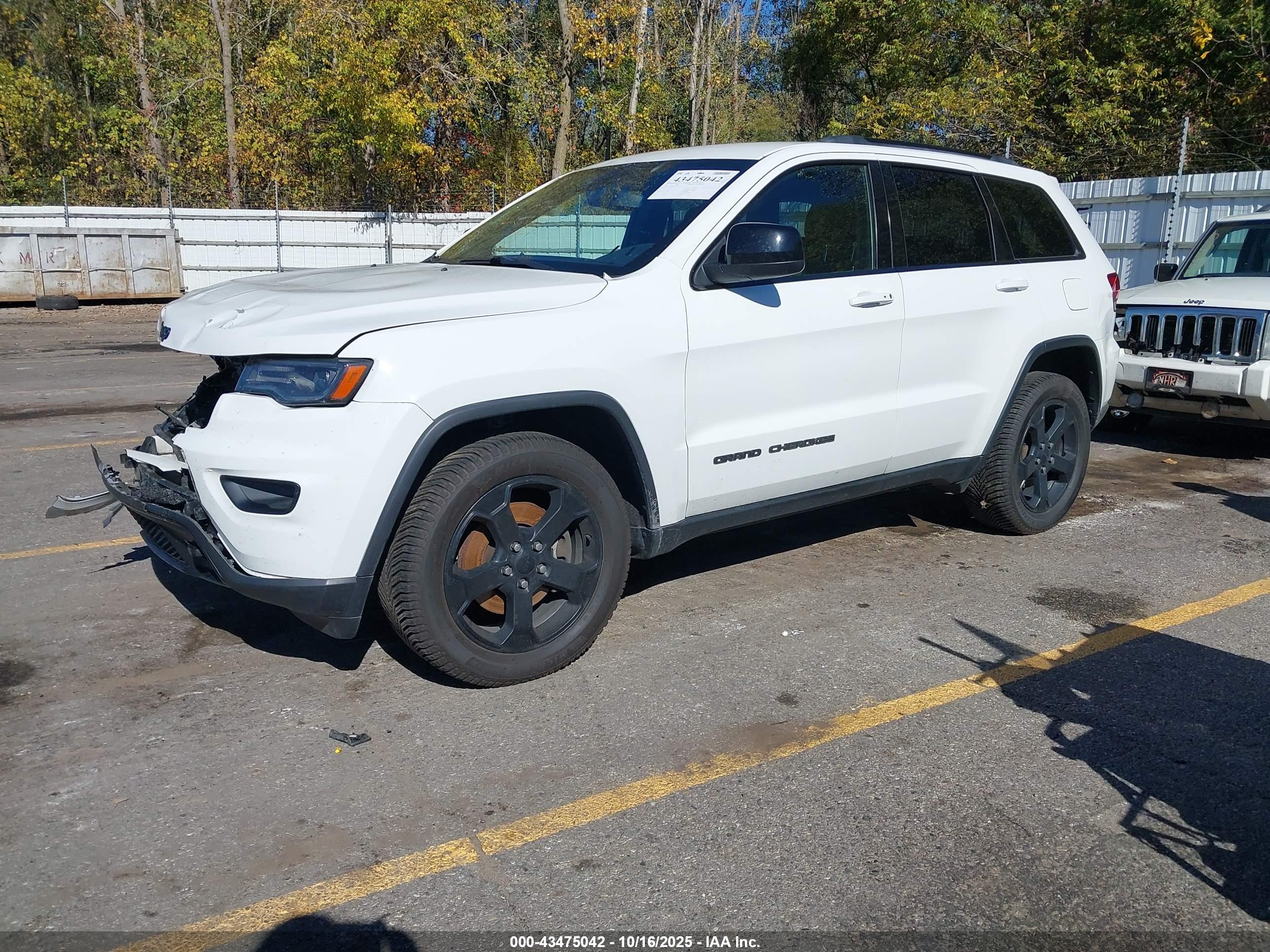 JEEP GRAND image 2