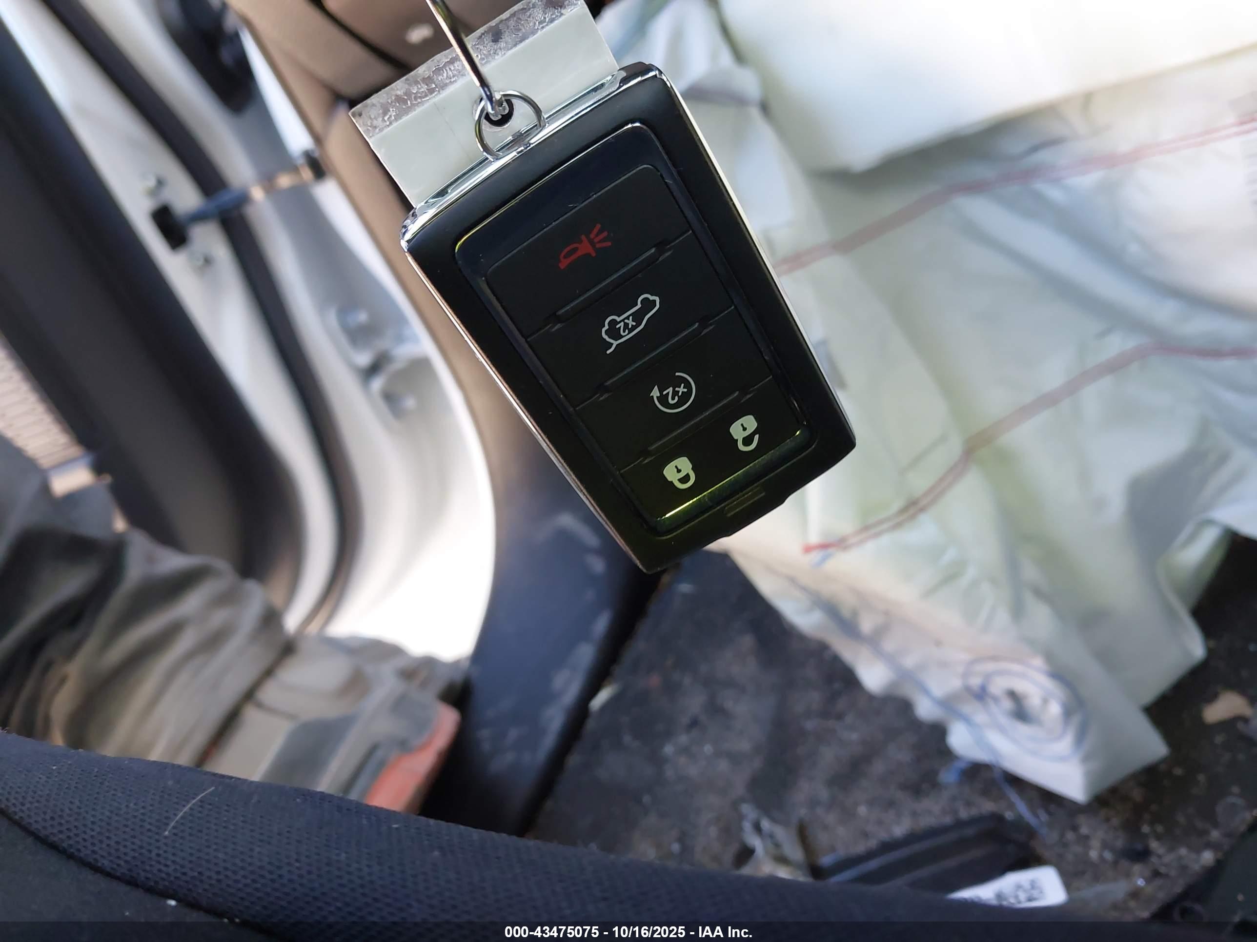 JEEP GRAND image 11