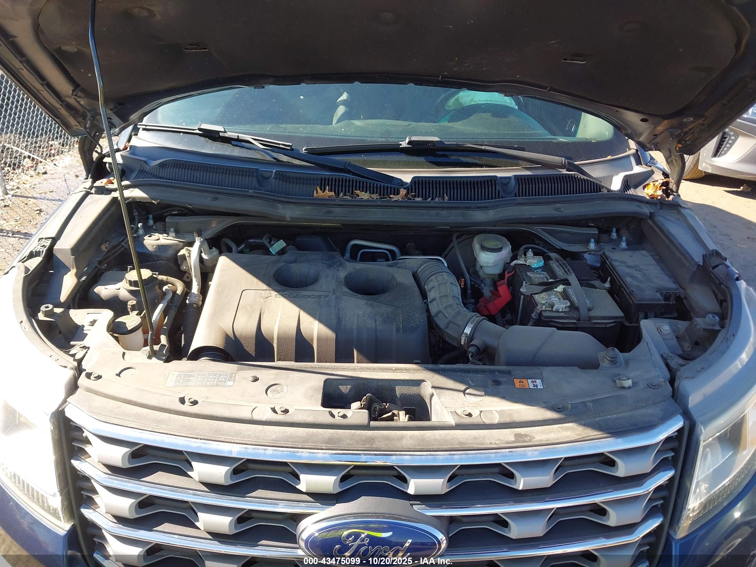FORD EXPLORER image 10