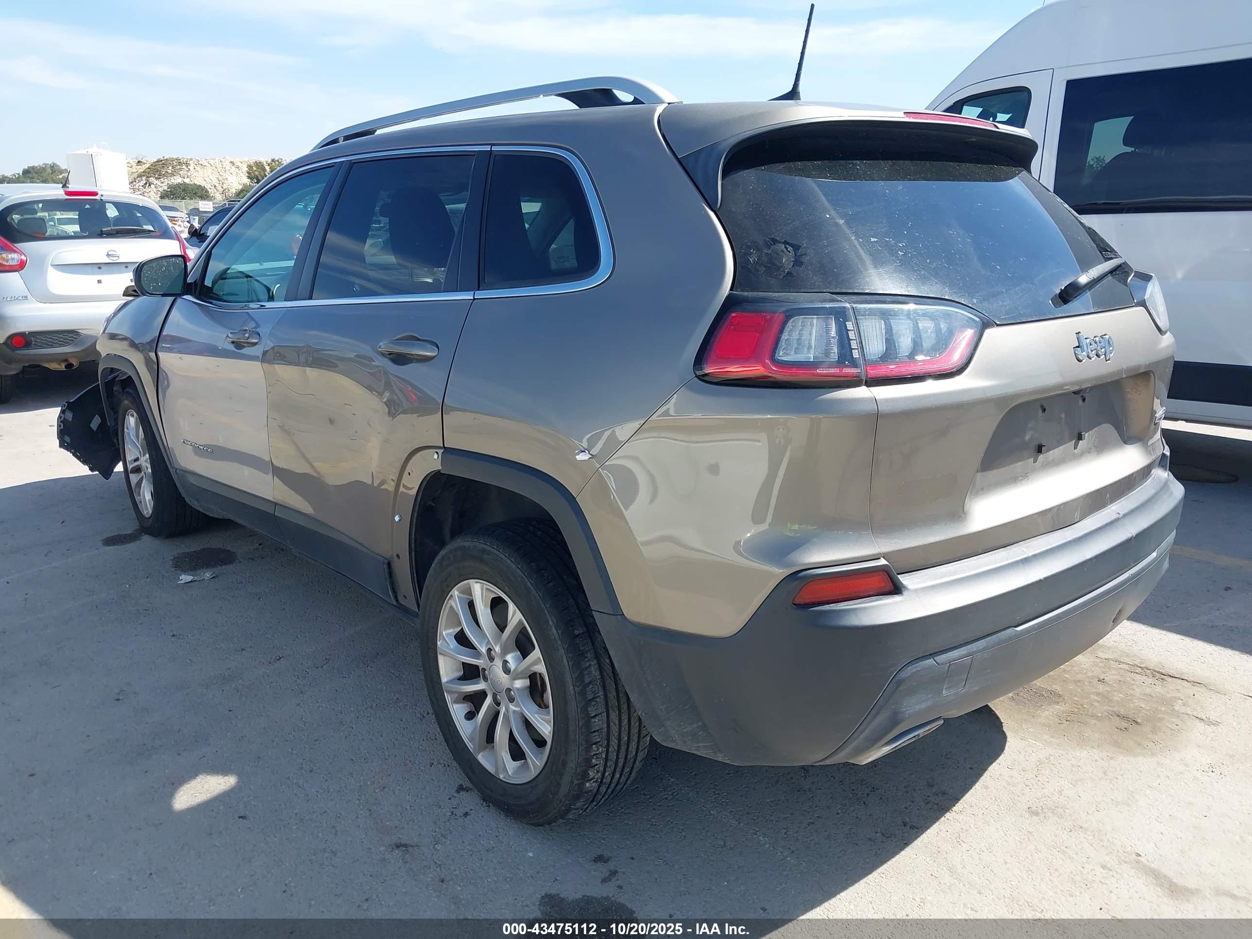 JEEP CHEROKEE image 3