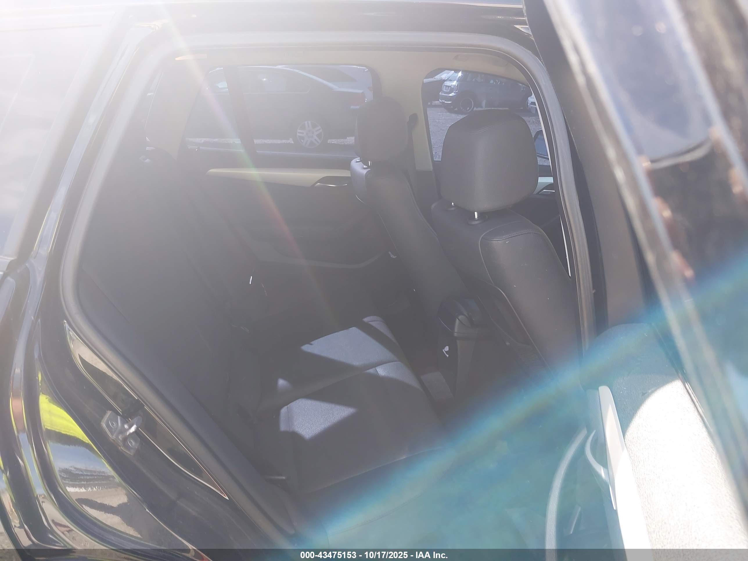 BMW X1 image 8