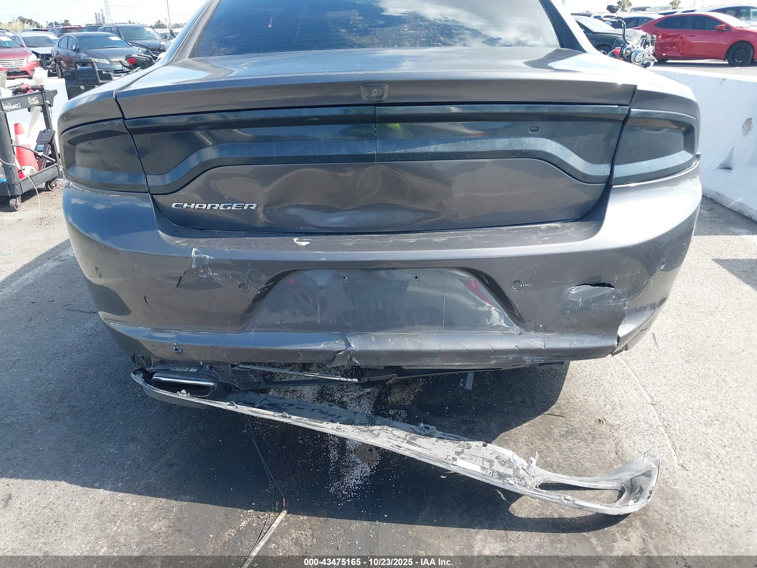 DODGE CHARGER image 6