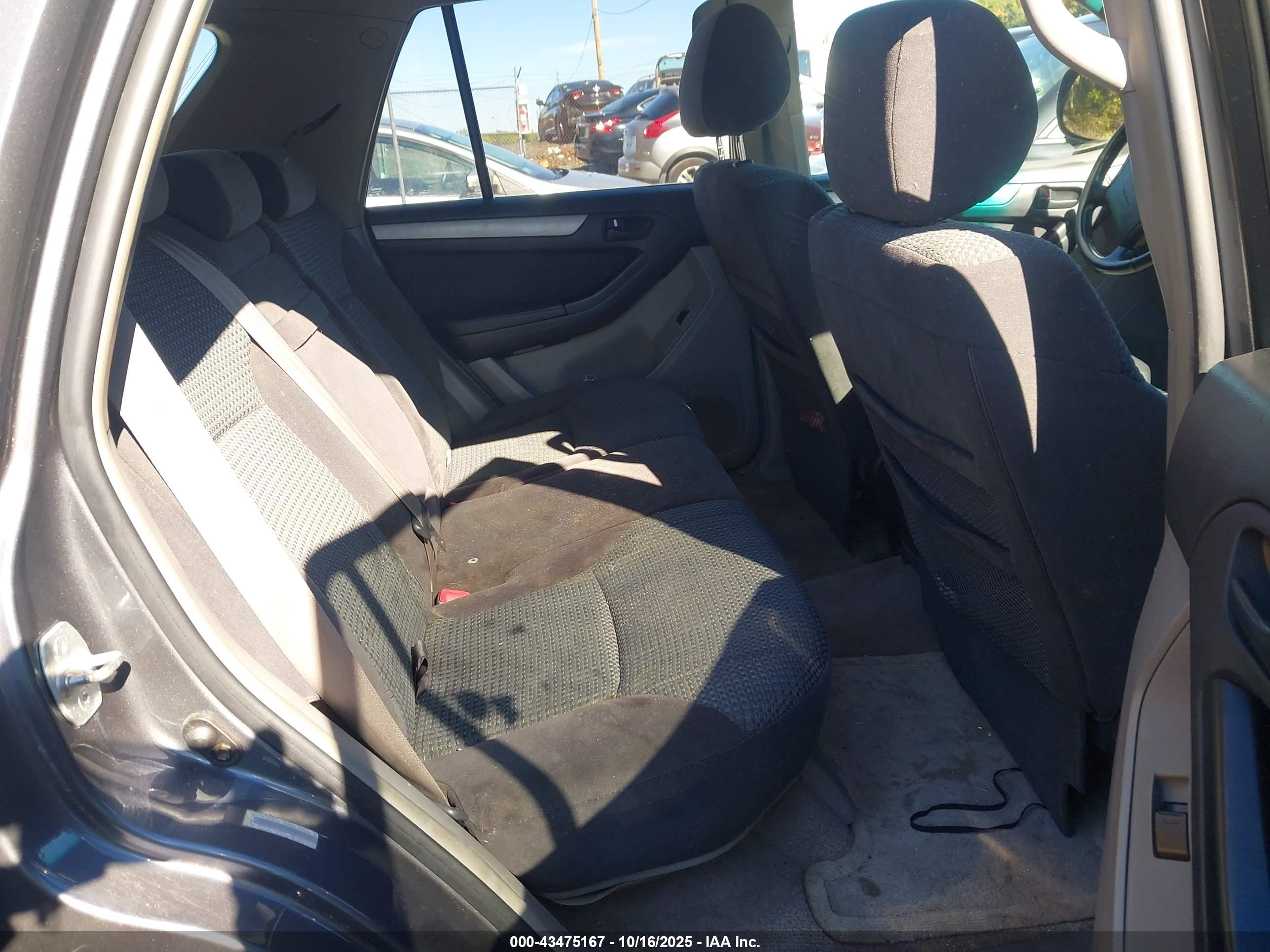 TOYOTA 4RUNNER image 8