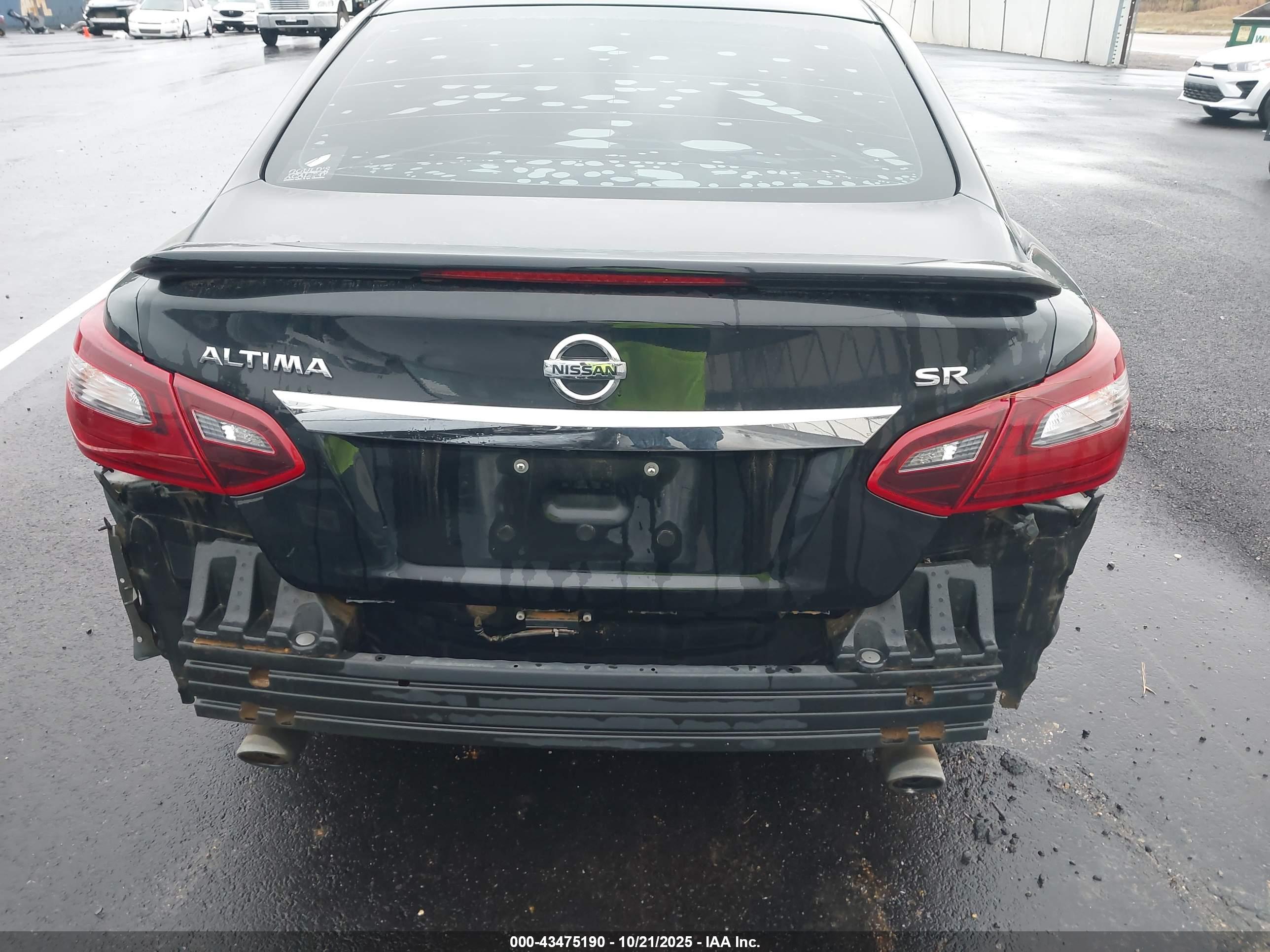 NISSAN ALTIMA image 6