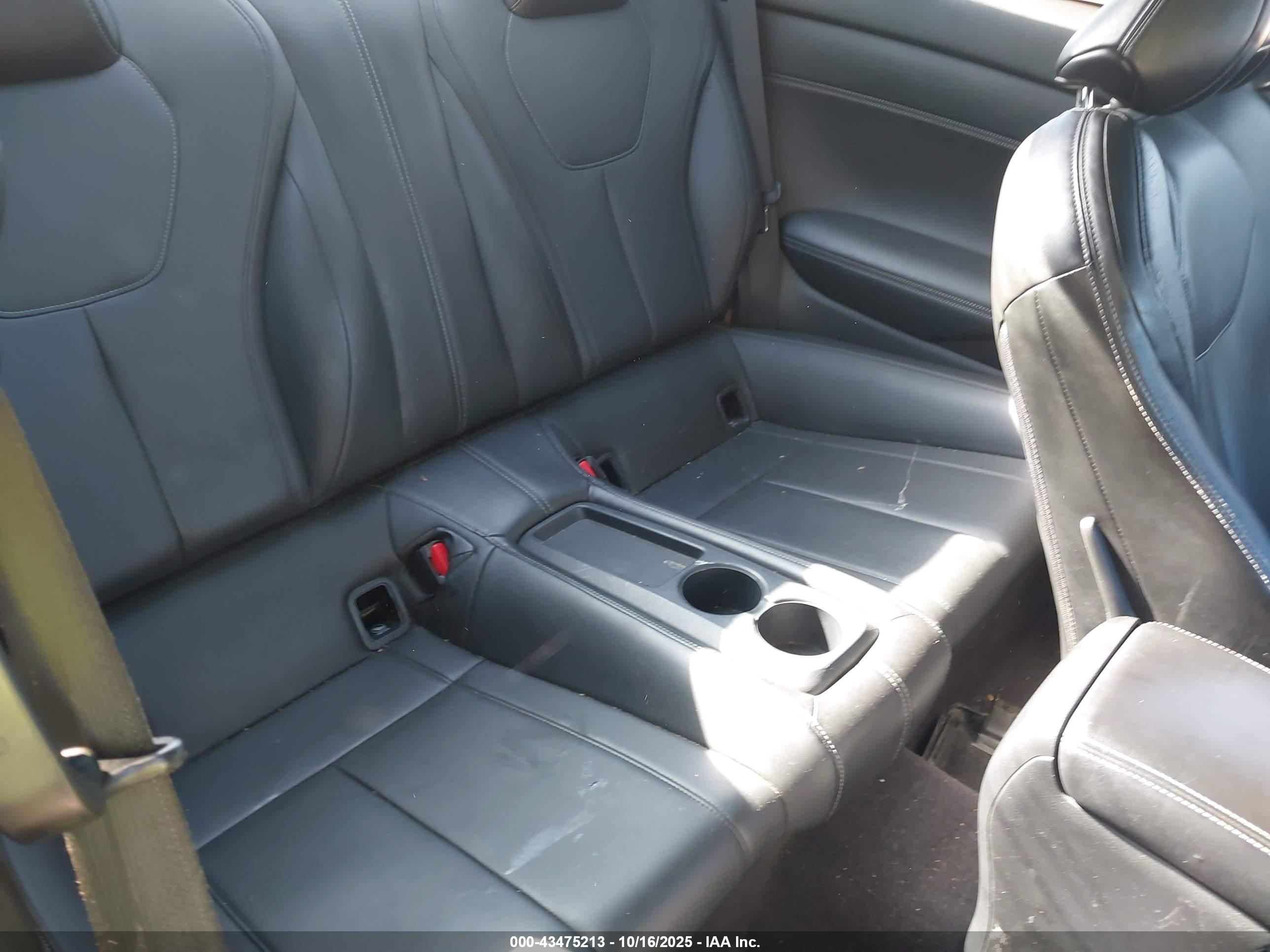 INFINITI Q60 image 8