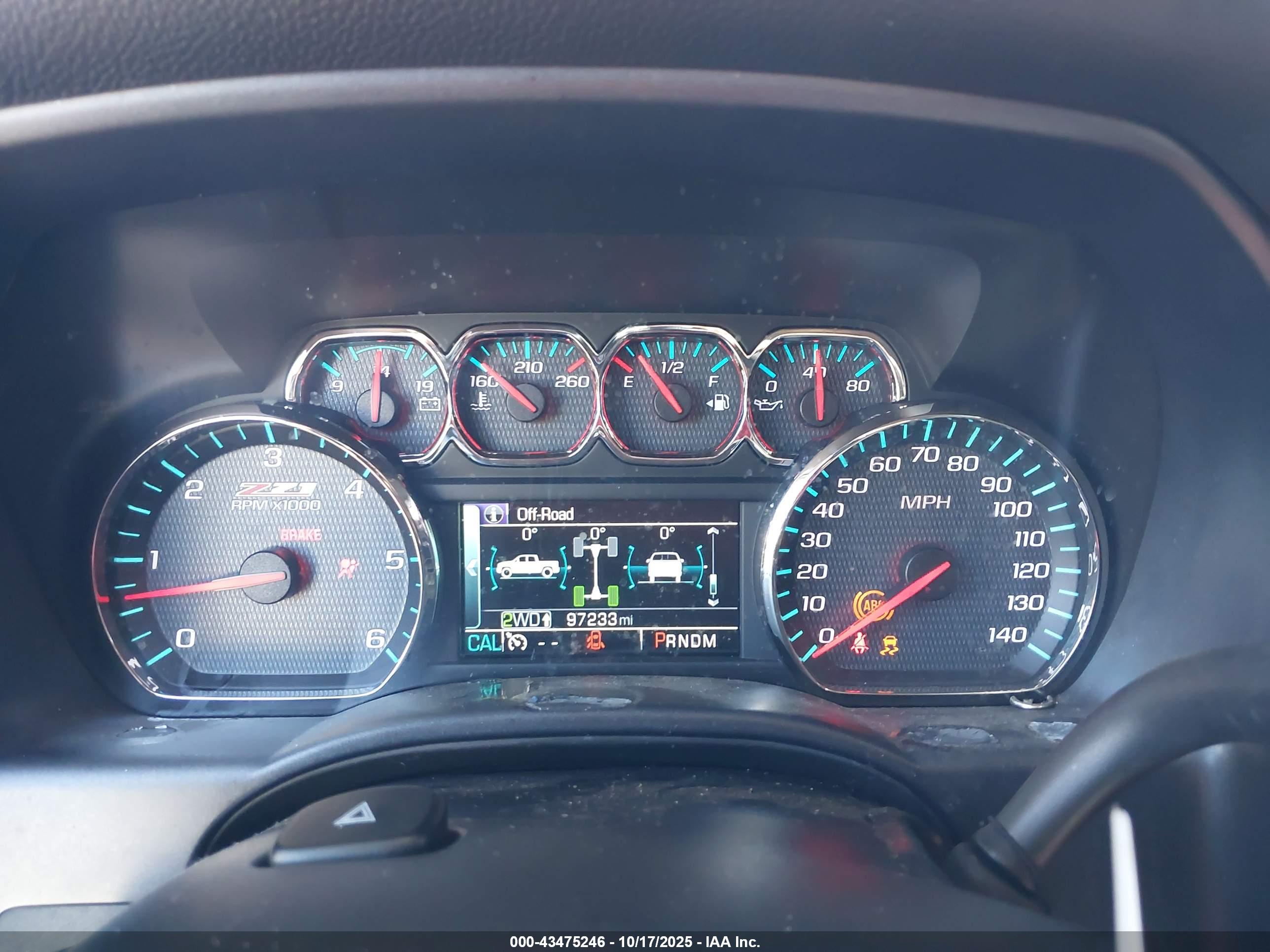 CHEVROLET SILVERADO image 7