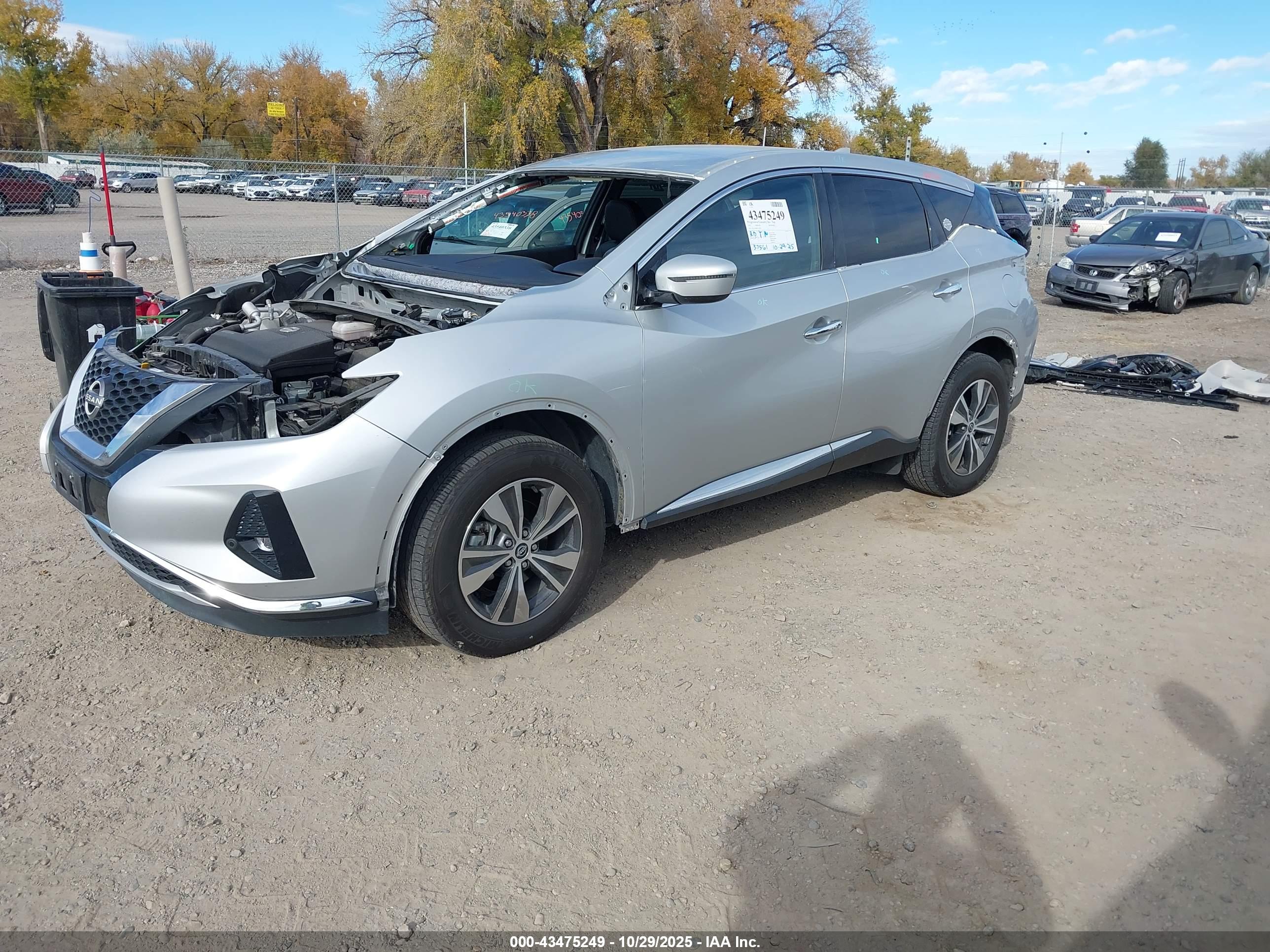 NISSAN MURANO image 2