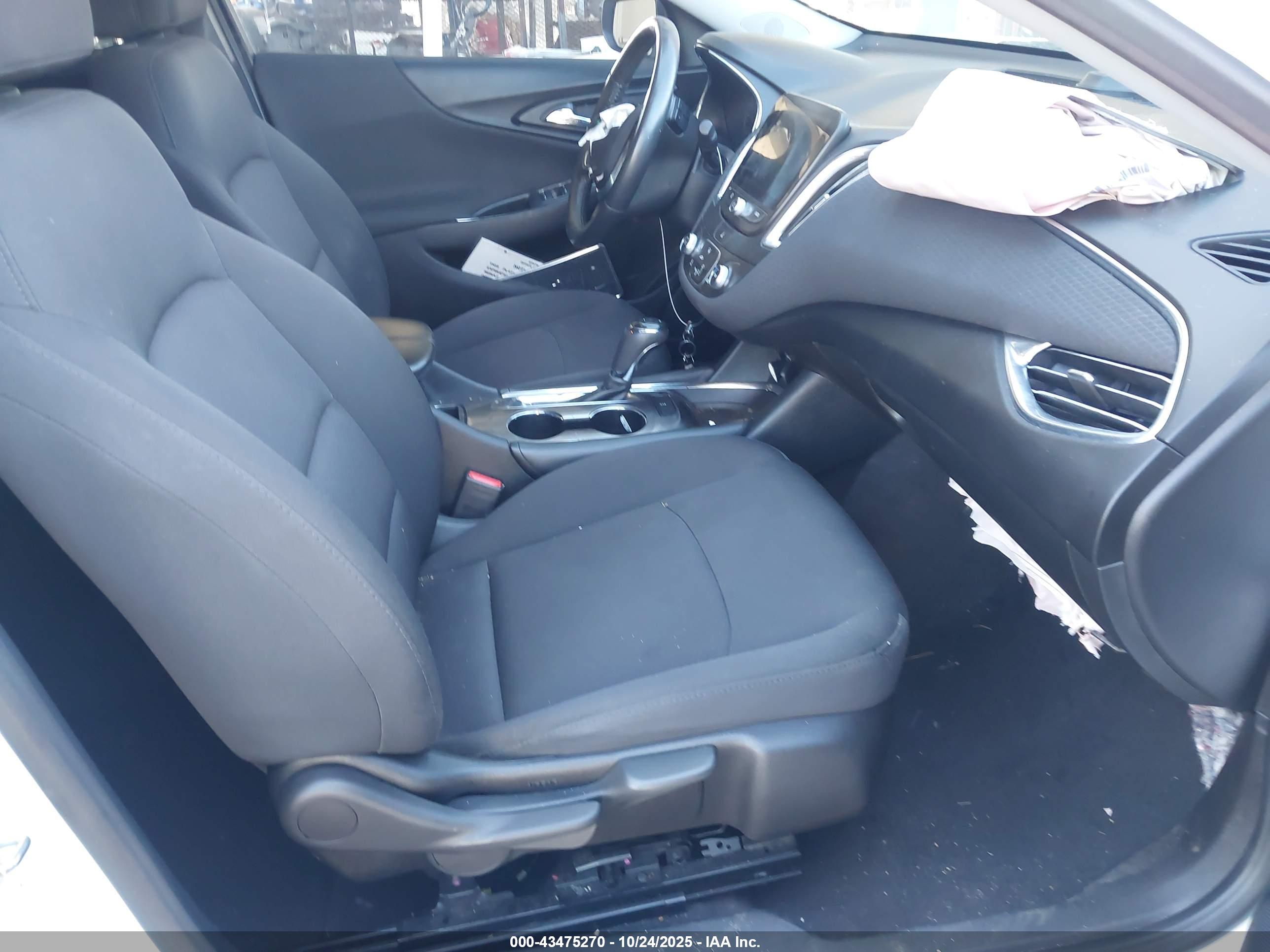 CHEVROLET MALIBU image 5