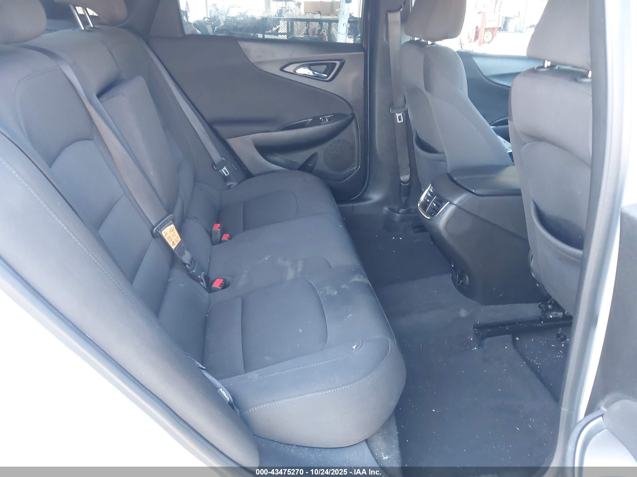 CHEVROLET MALIBU image 8