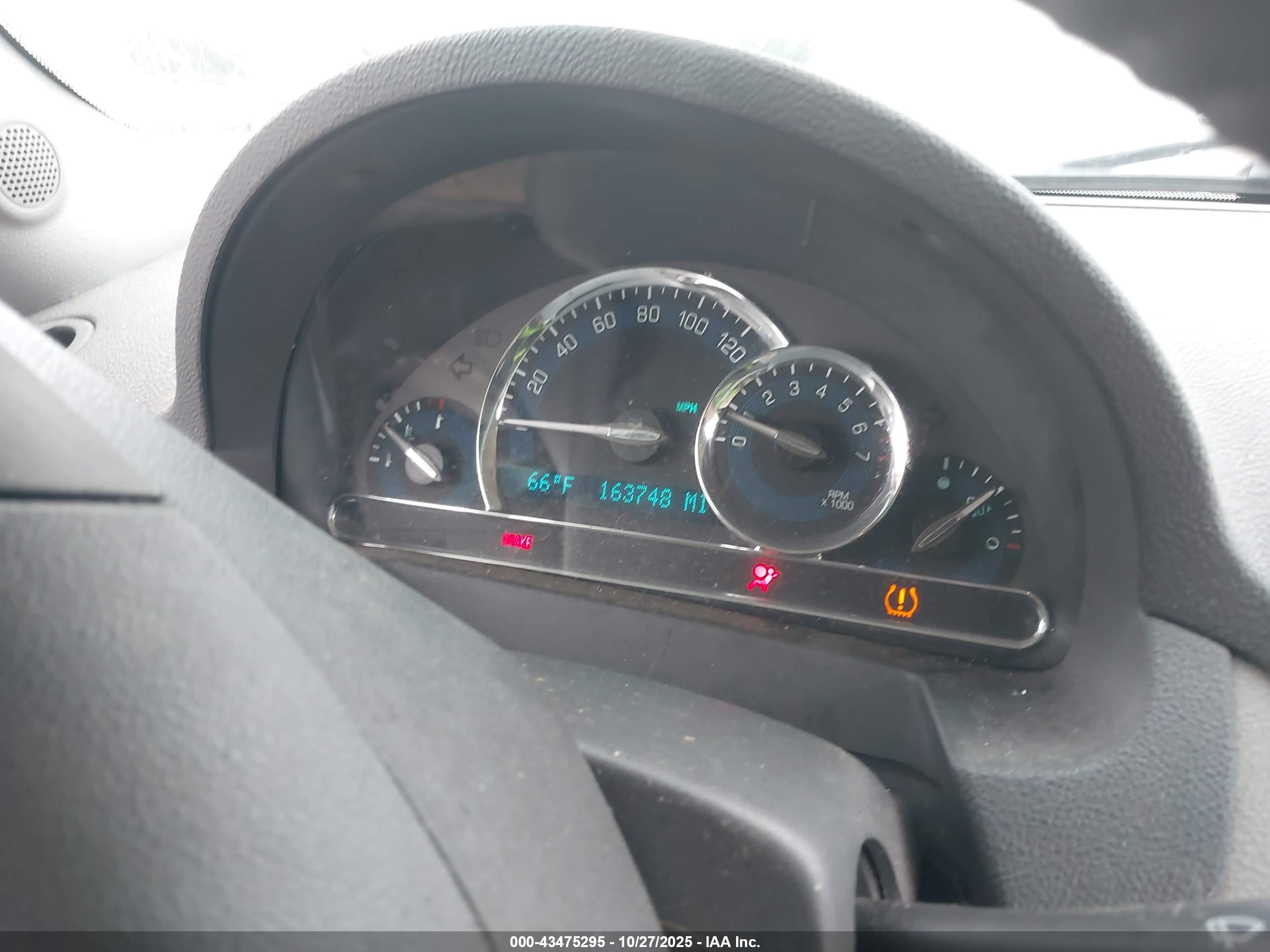 CHEVROLET HHR image 7