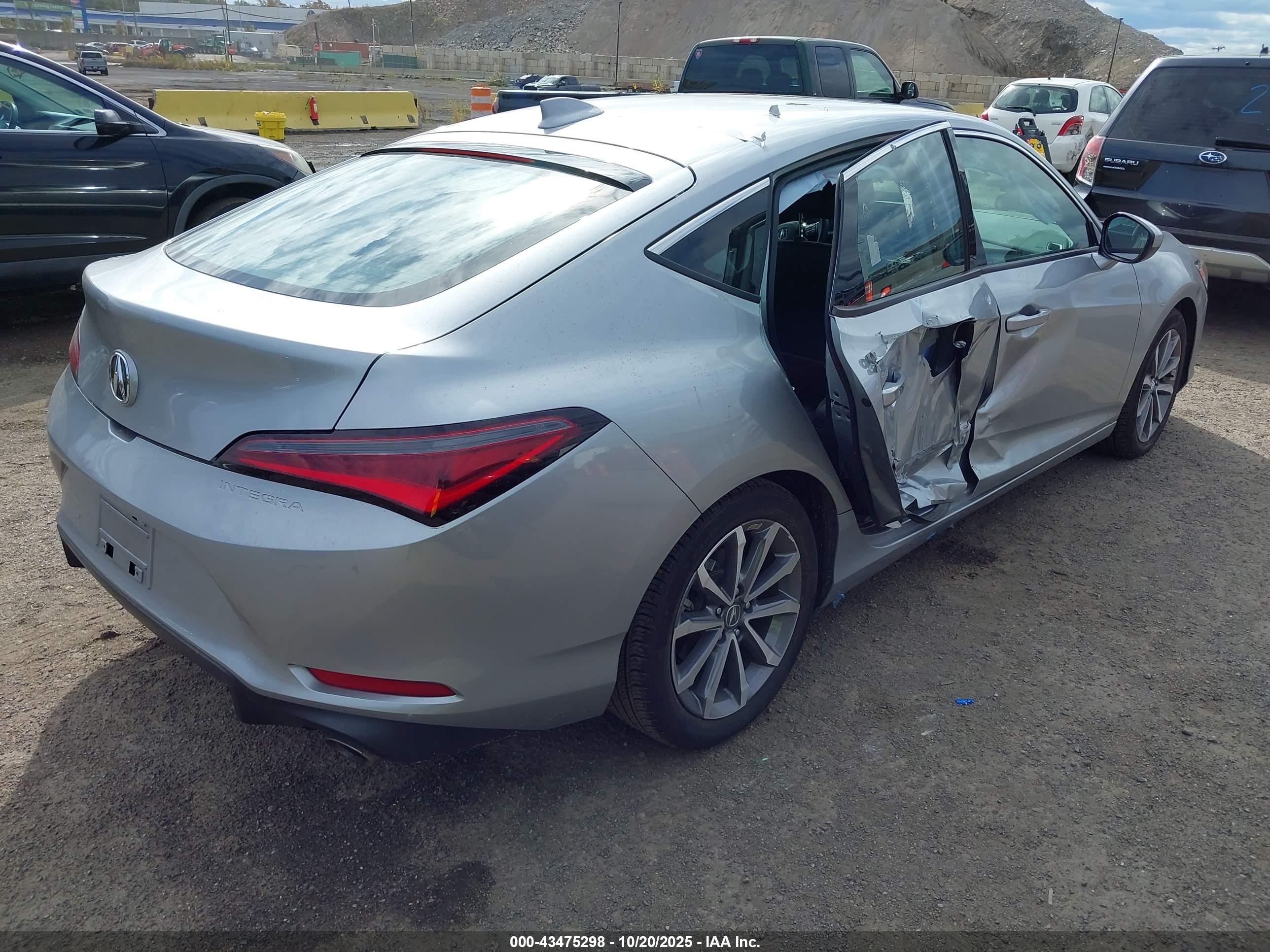 ACURA INTEGRA image 4