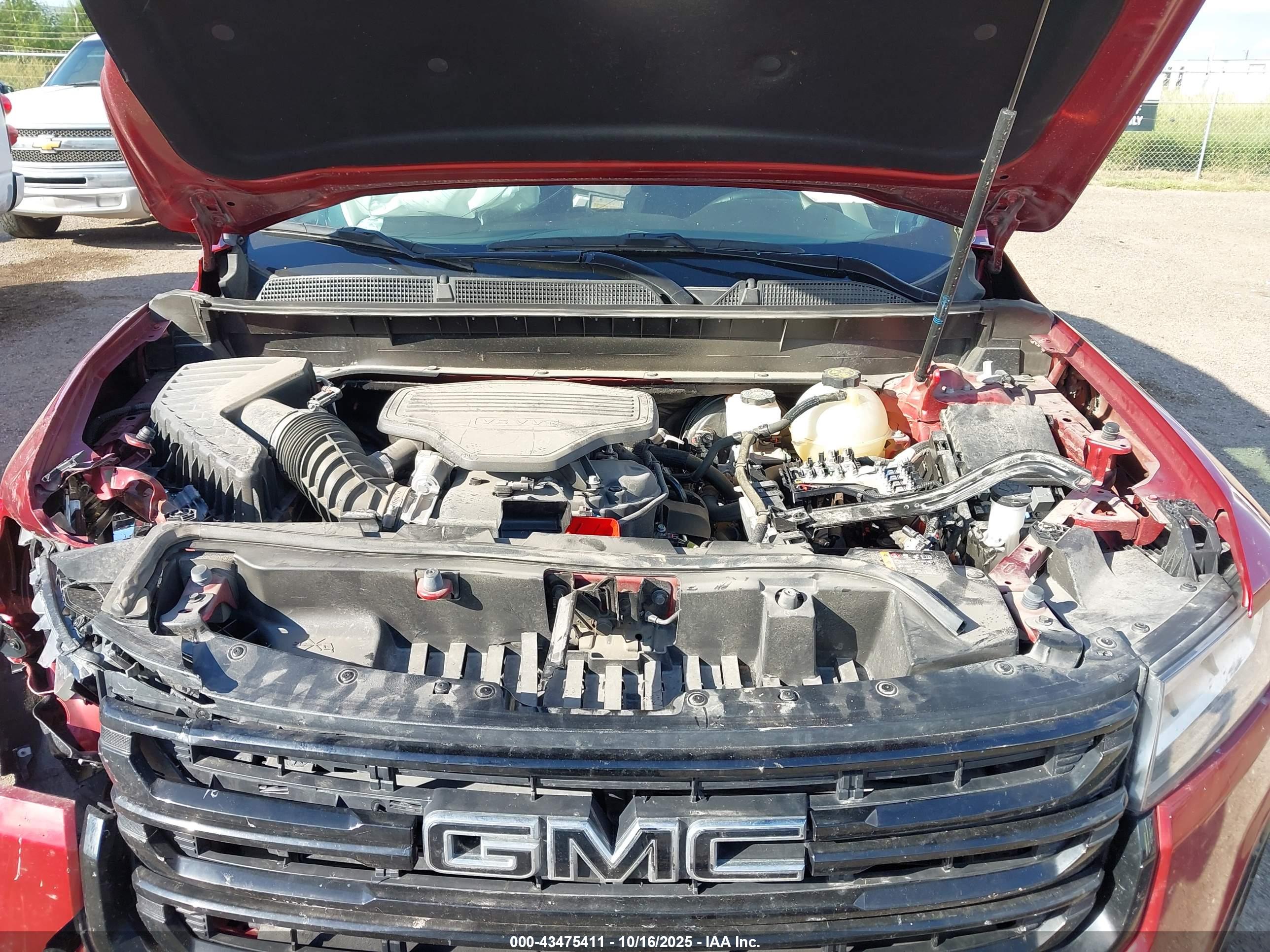 GMC ACADIA image 10