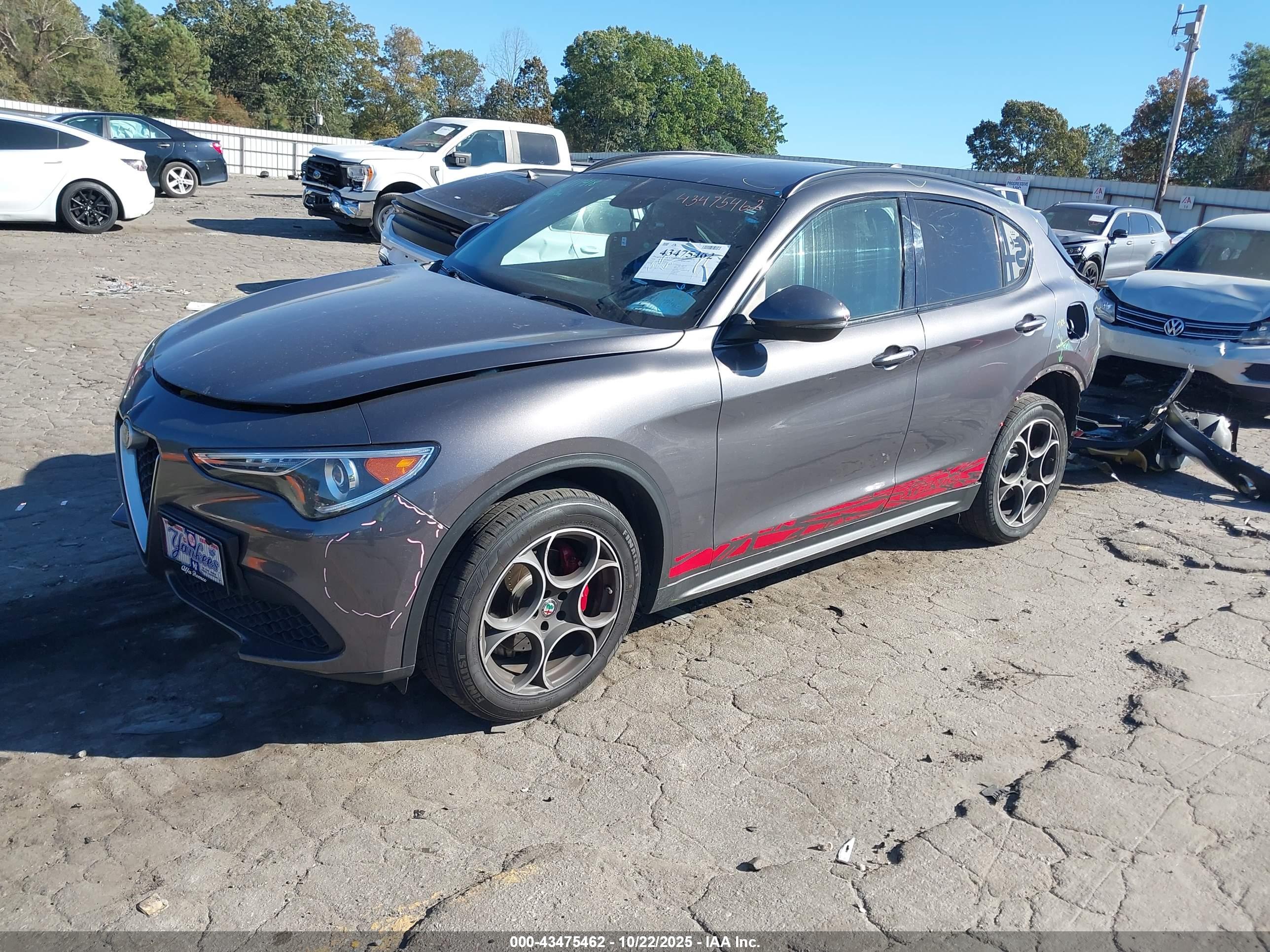 ALFA ROMEO image 2