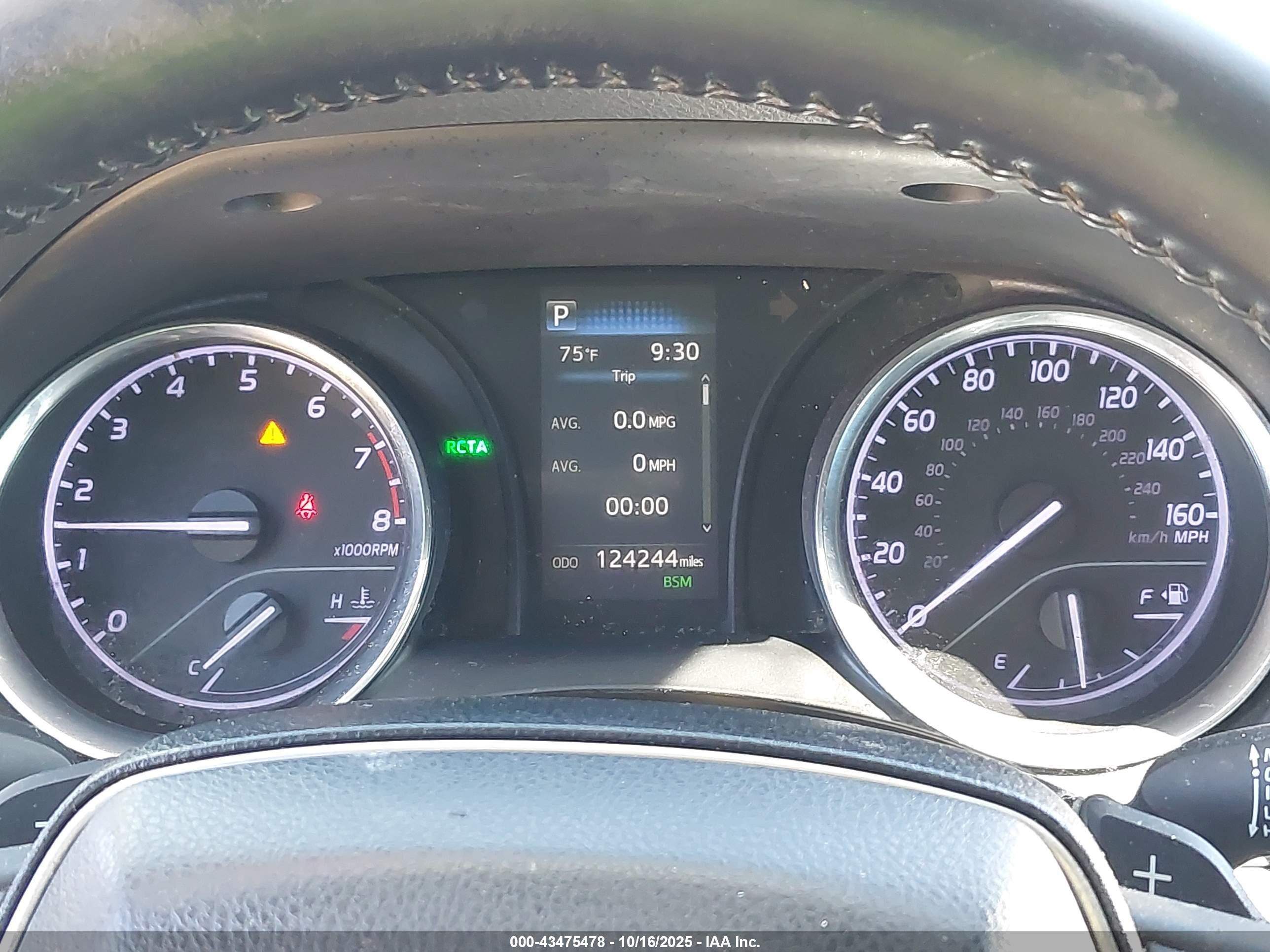 TOYOTA CAMRY image 7