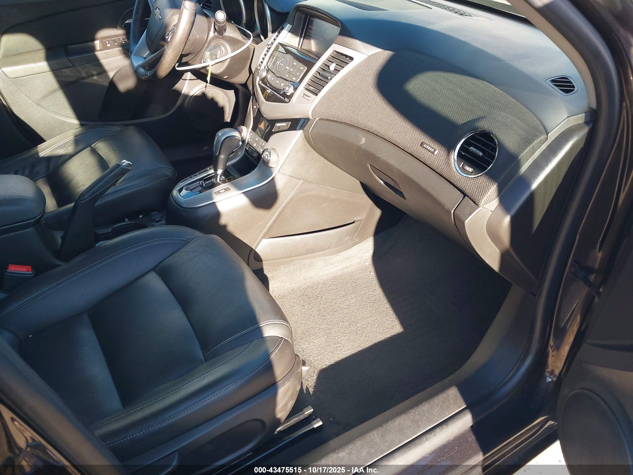 CHEVROLET CRUZE image 5