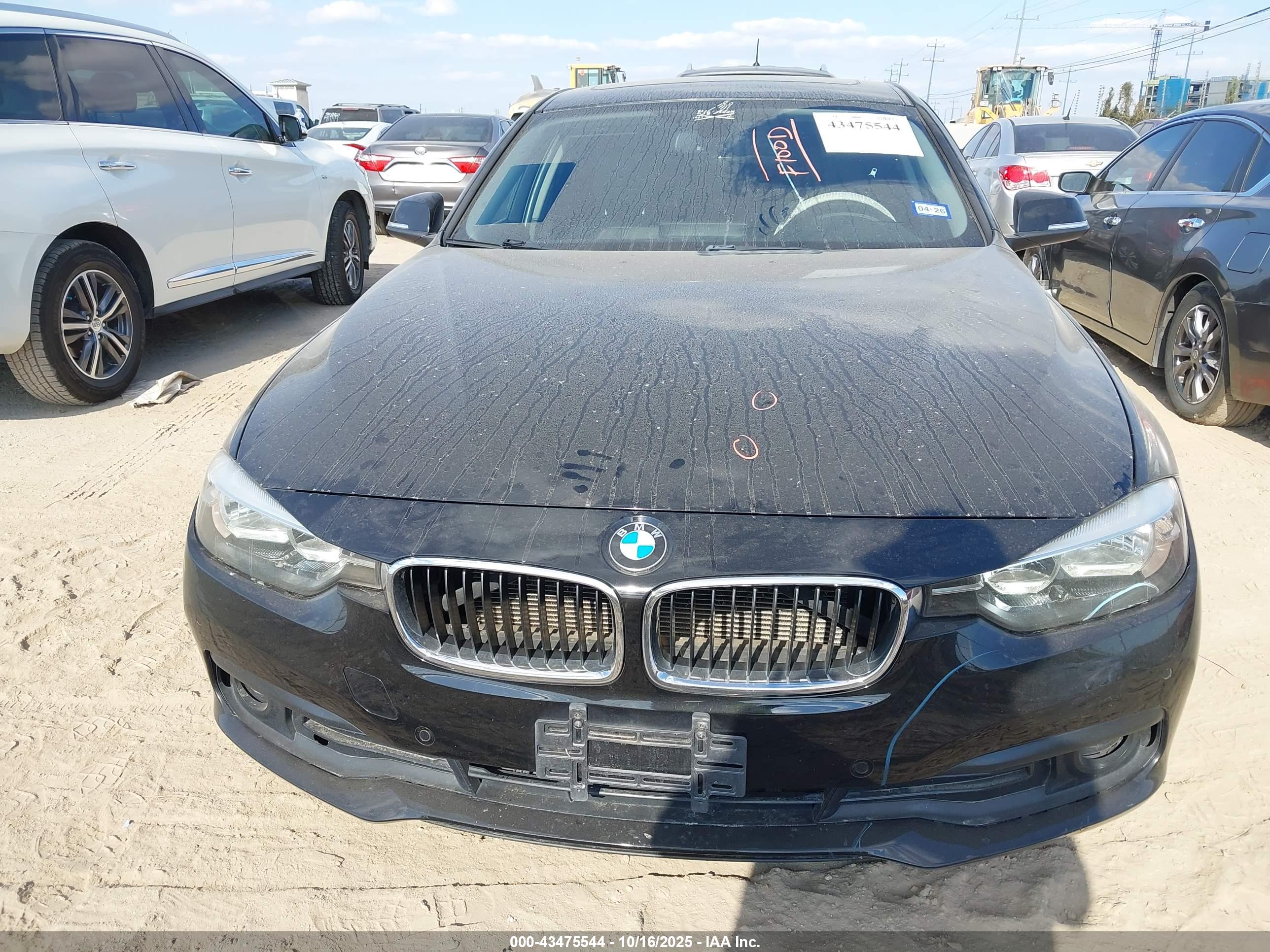BMW 320I image 6