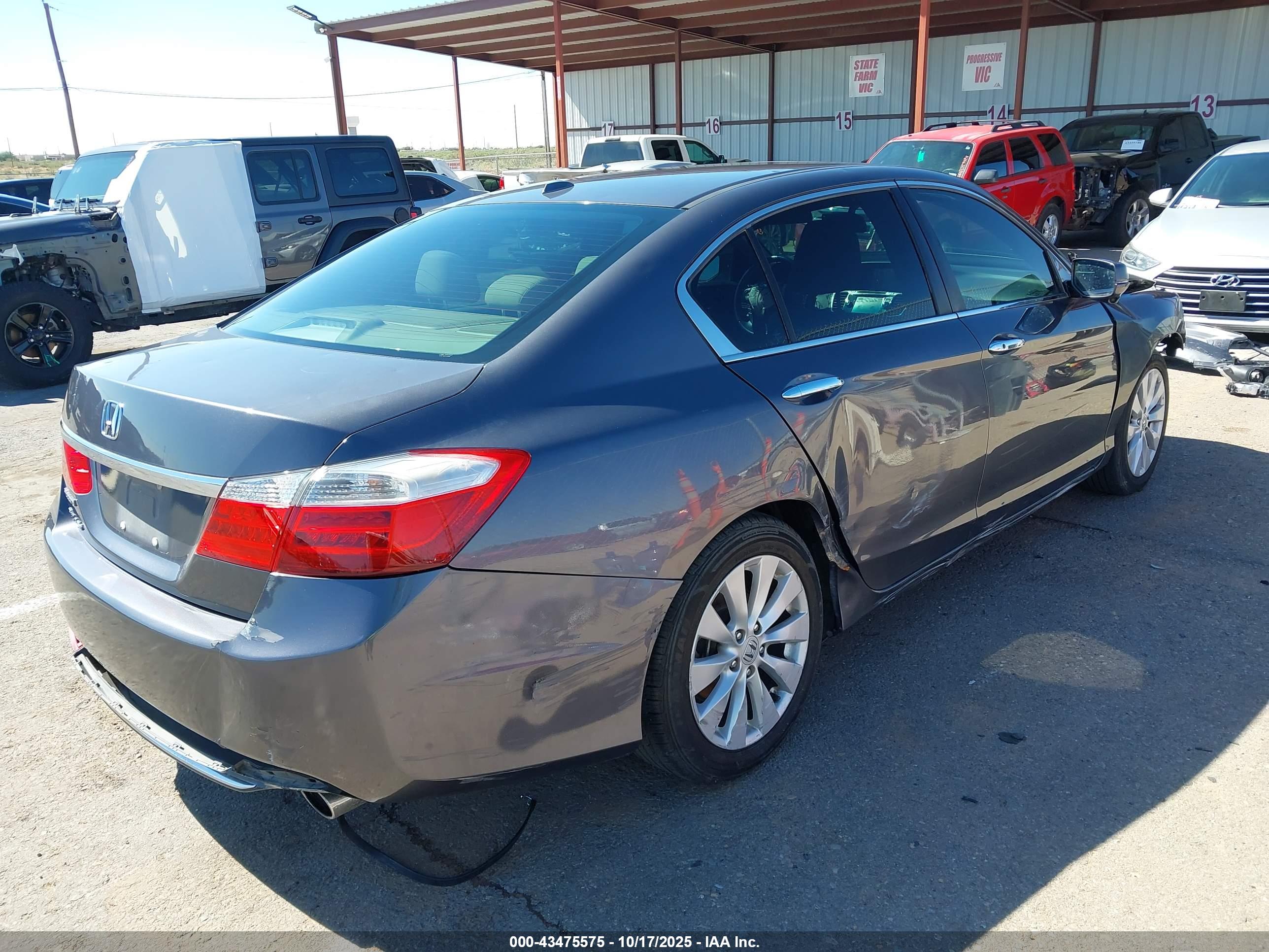 HONDA ACCORD image 4