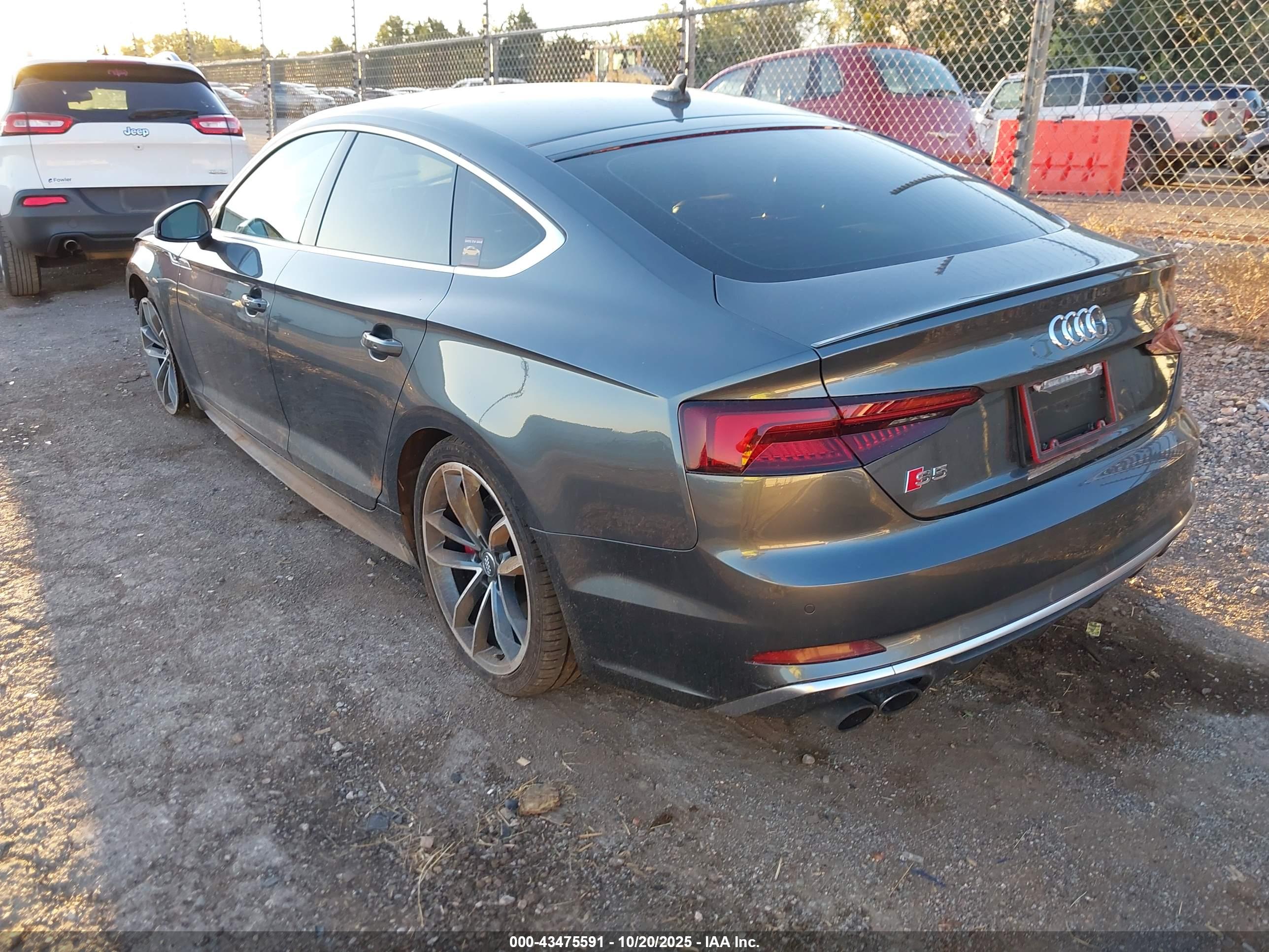 AUDI S5 image 3