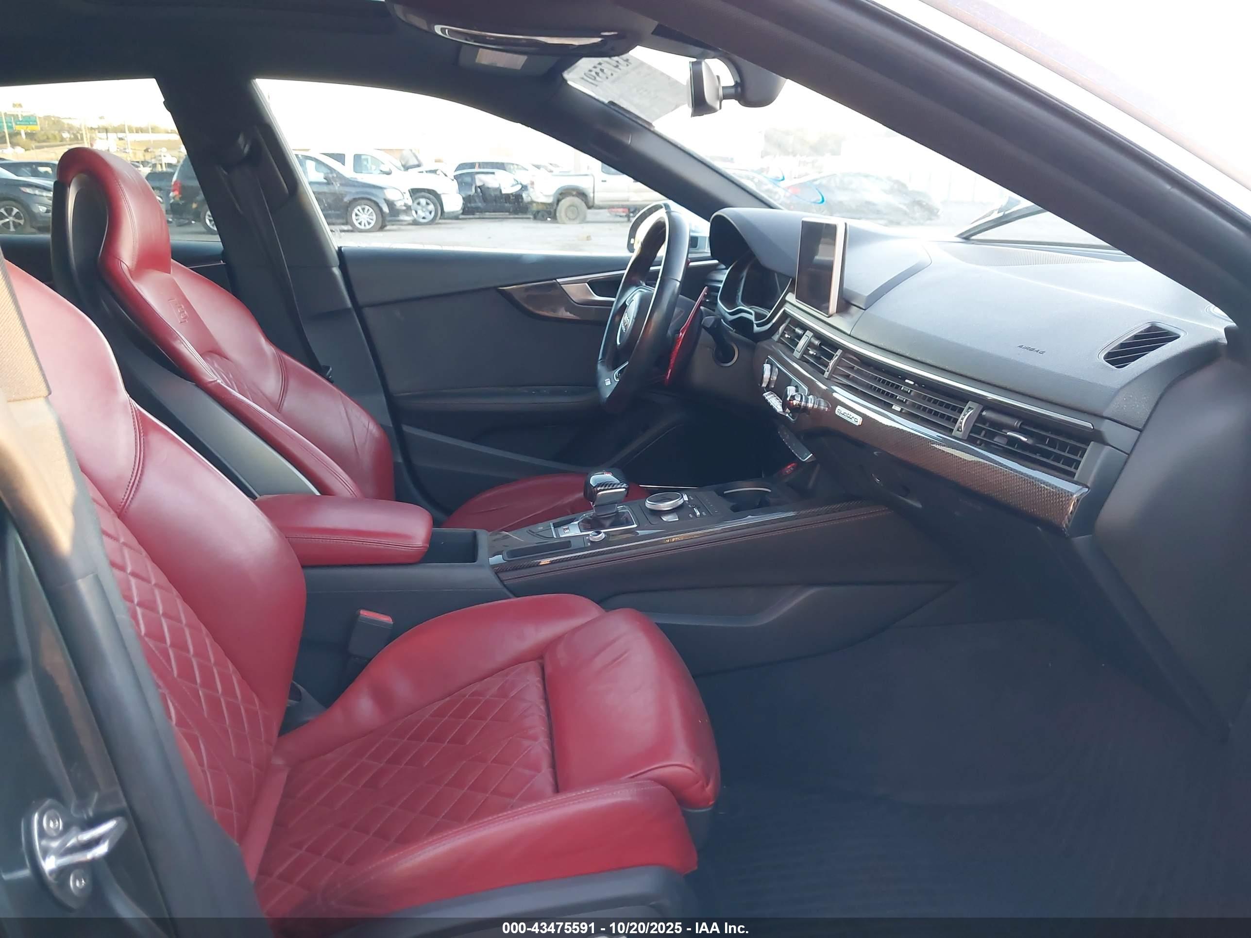 AUDI S5 image 5